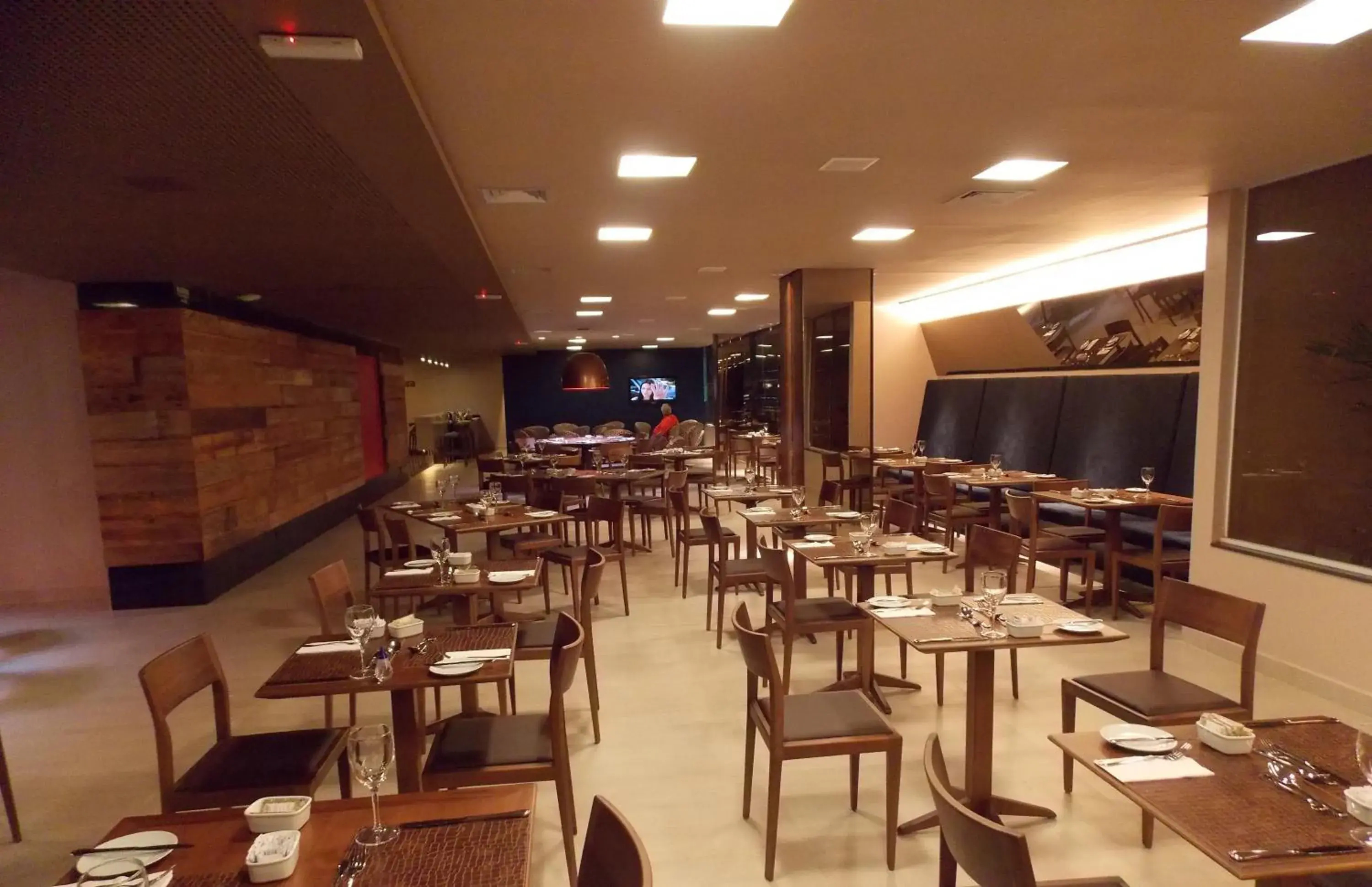 Restaurant/places to eat in Denali Hotel Restaurant/places to eat in Denali Hotel