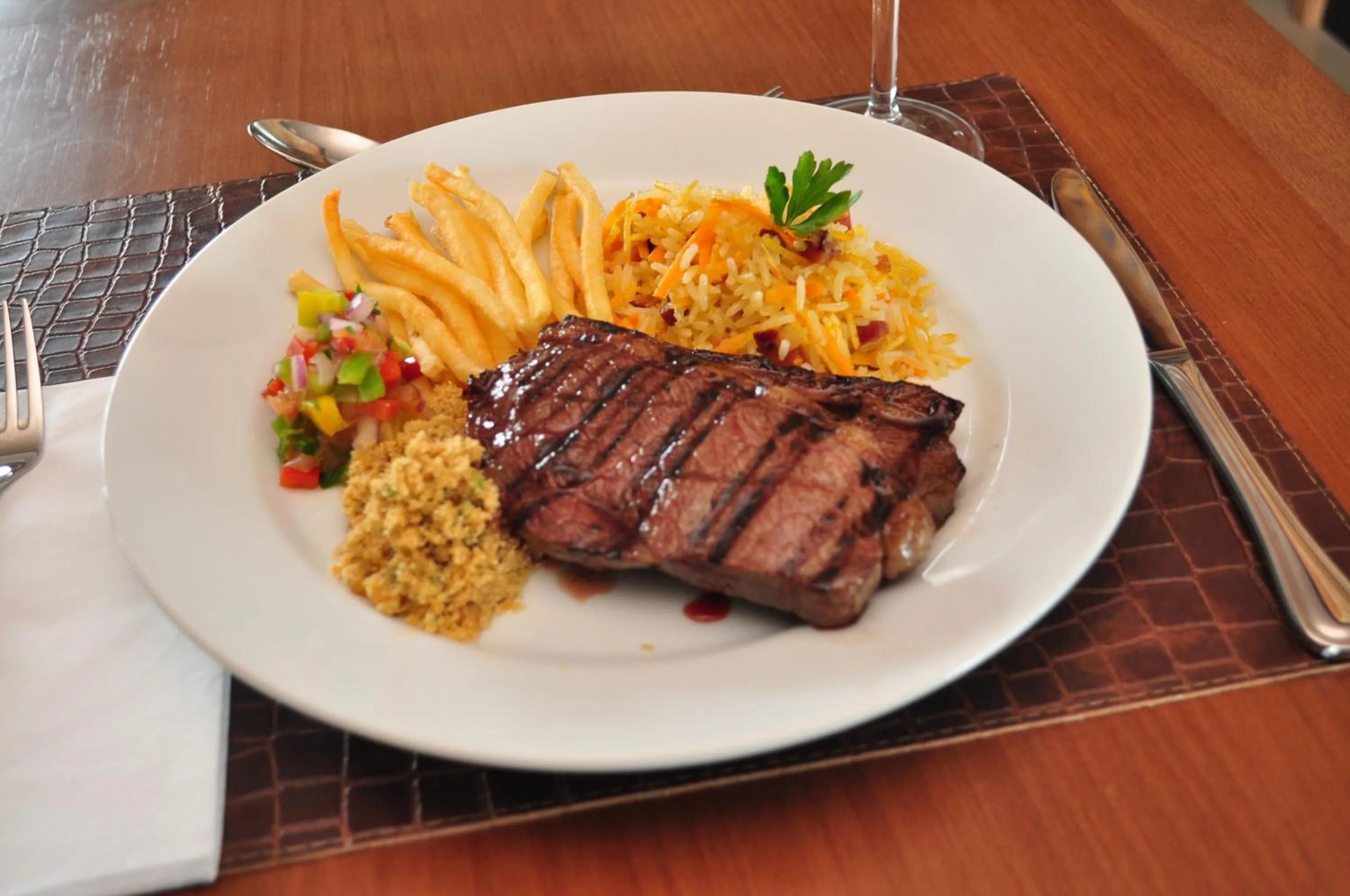 Restaurant/places to eat in Denali Hotel