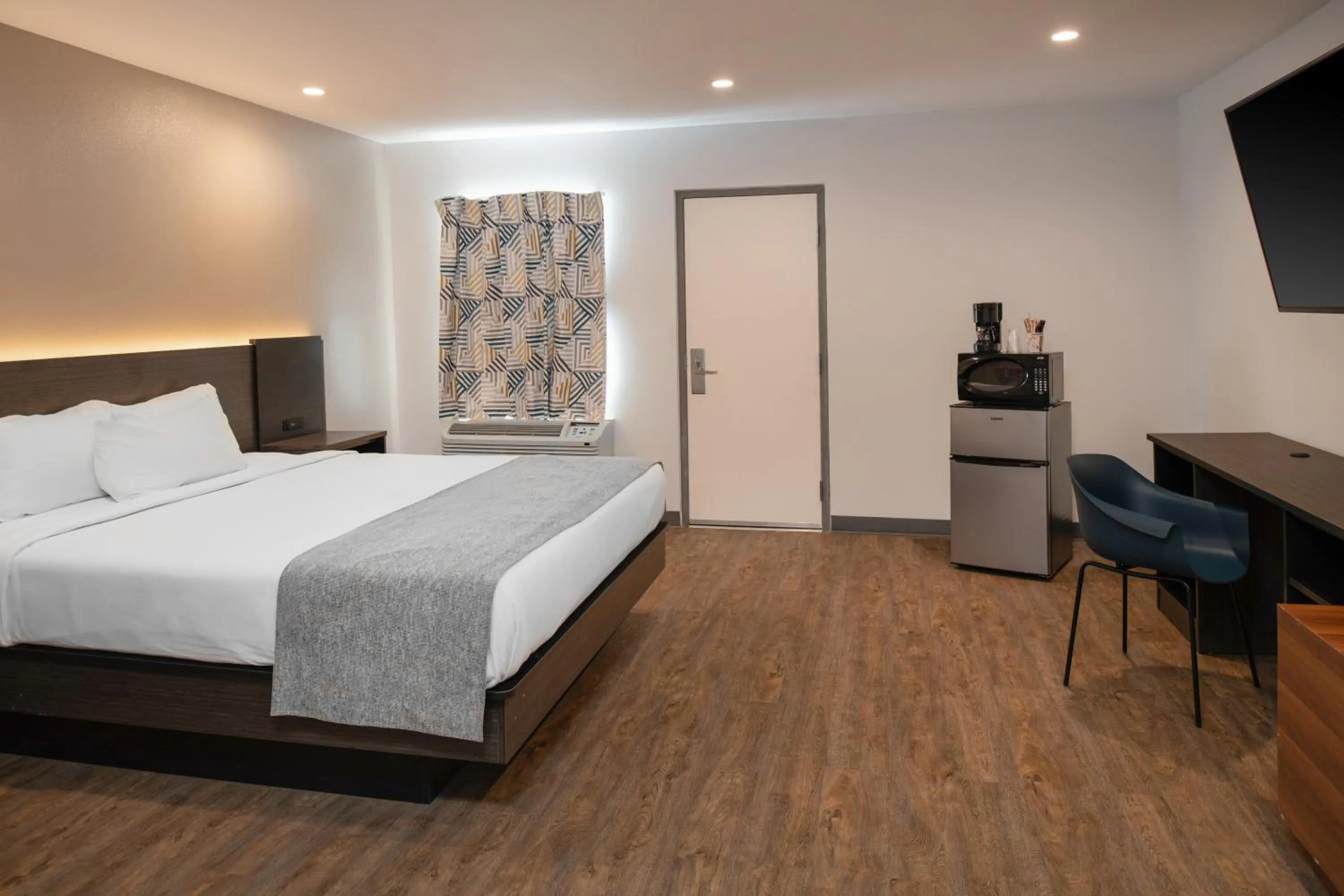 Bed in Route 66 Motel