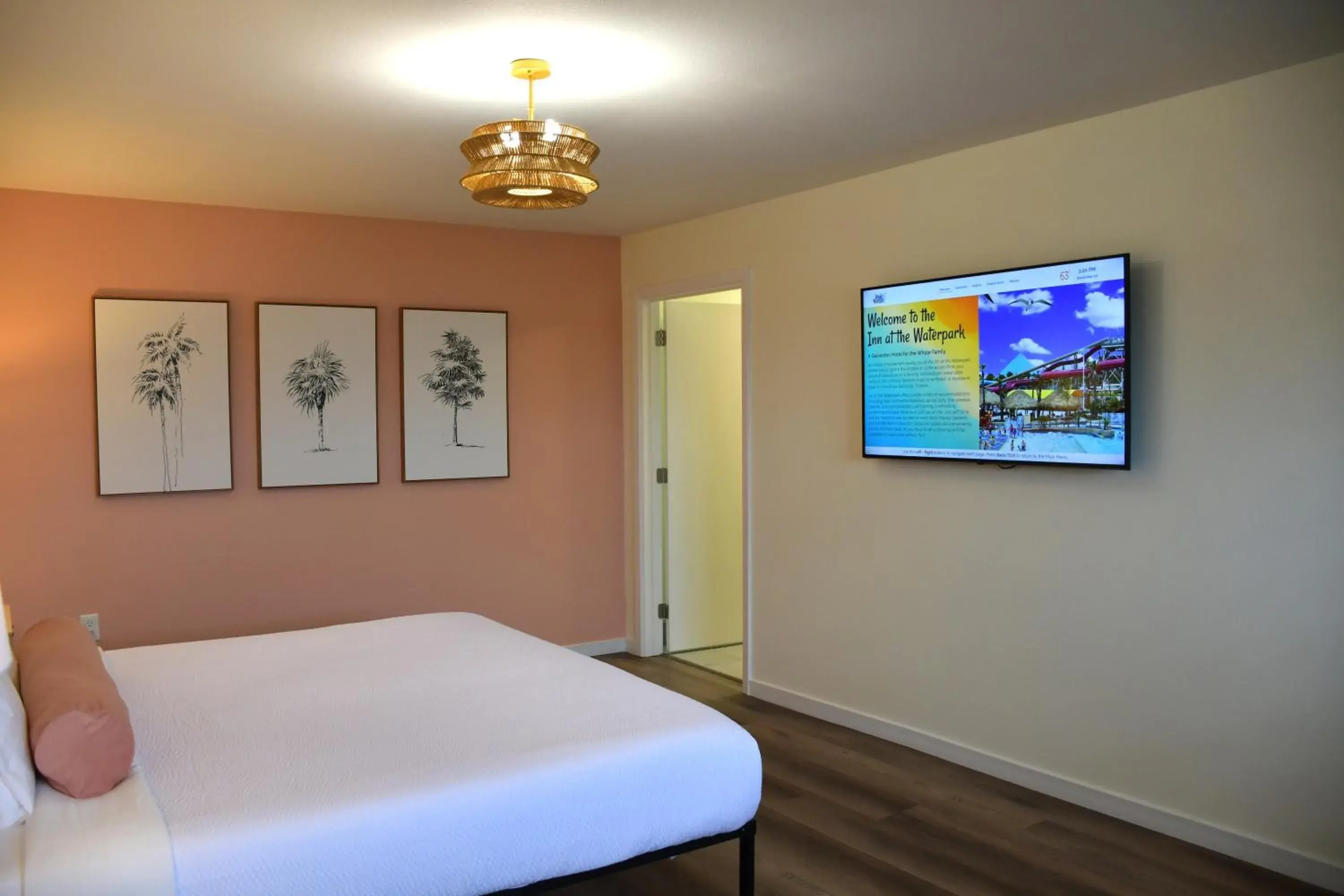 Bed in Inn at the Waterpark Bed in Inn at the Waterpark