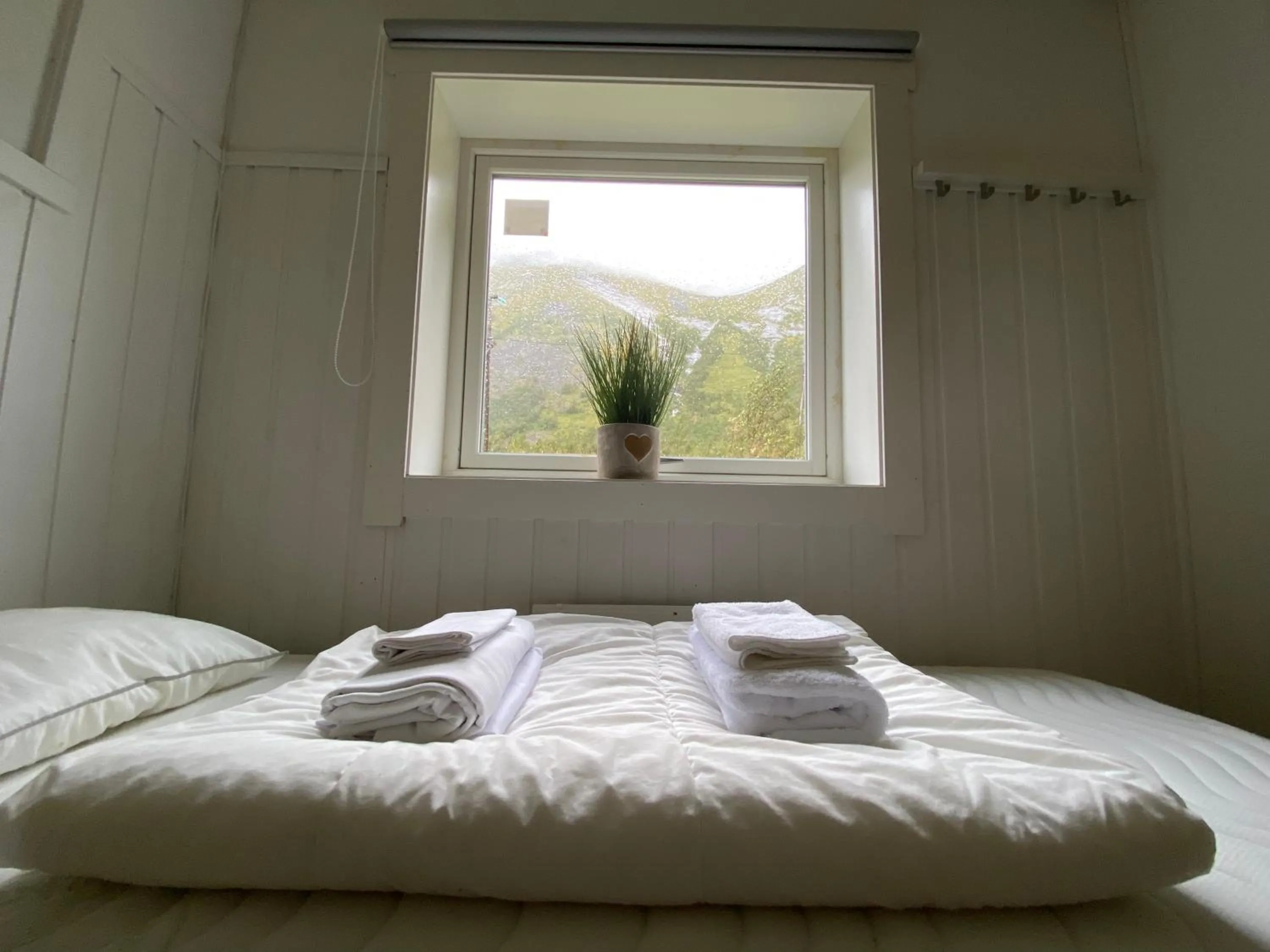 Bed in Northern Light Hotell/Camp Steinfjord