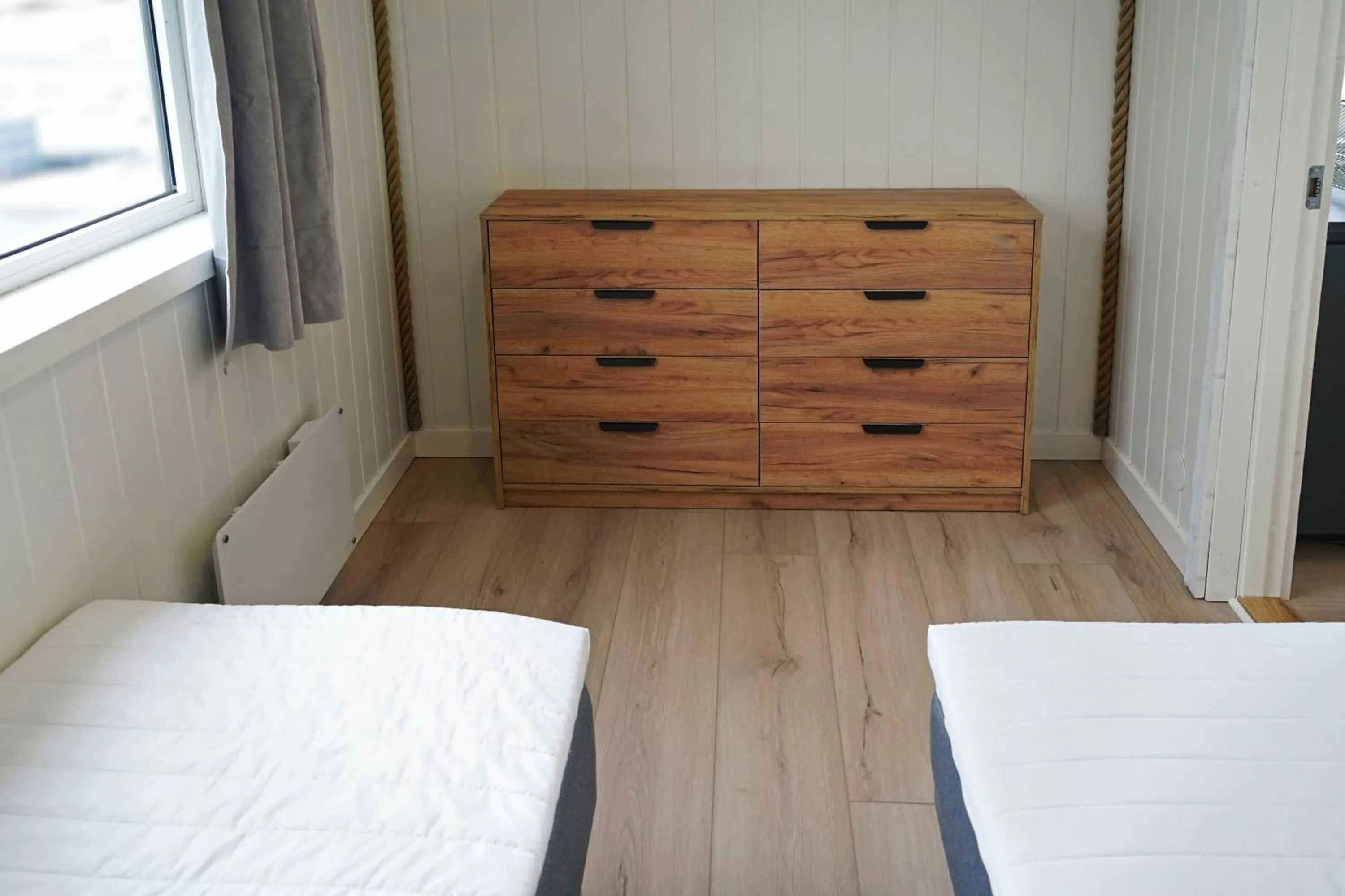 Bed in Northern Light Hotell/Camp Steinfjord