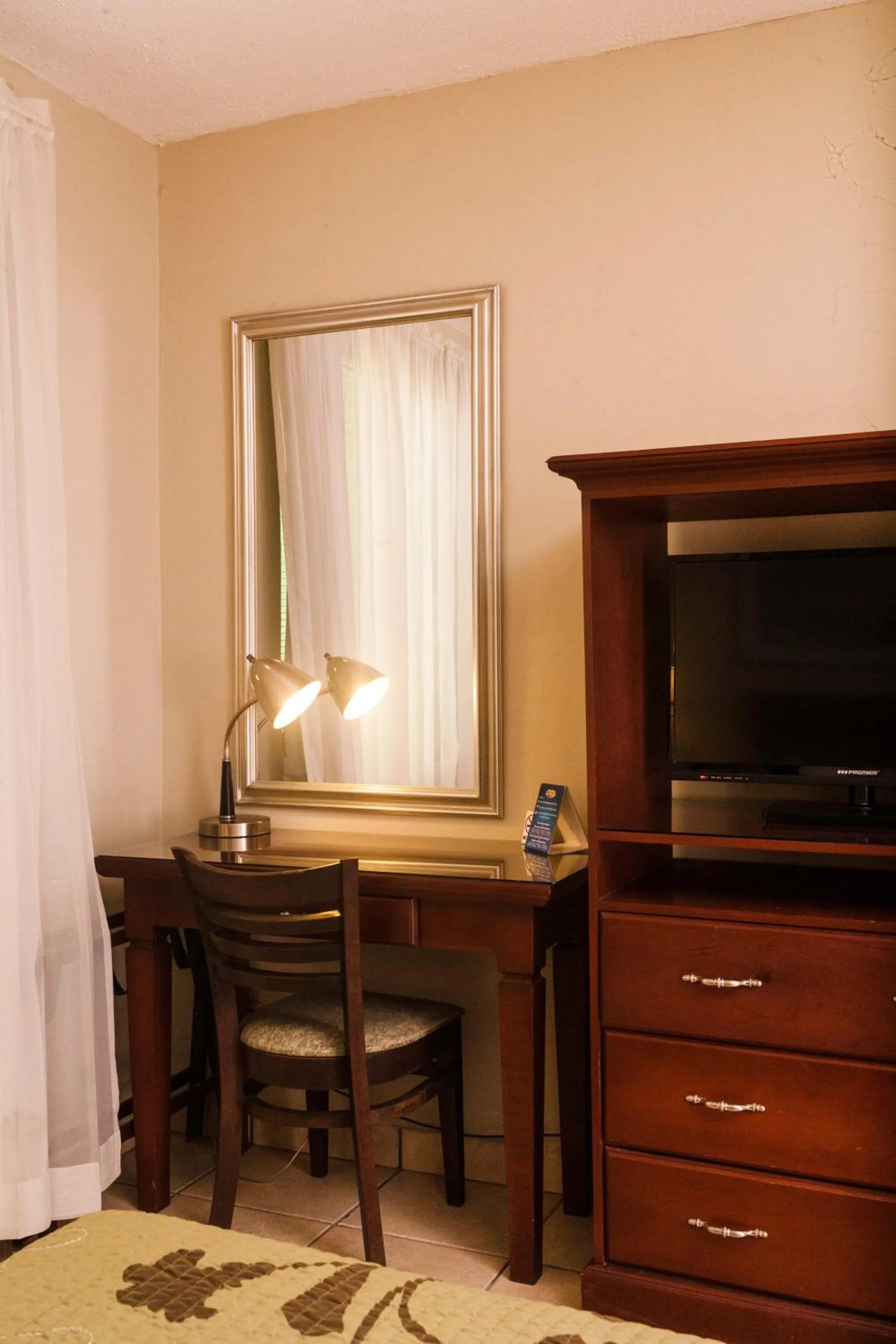 Decorative detail in Hotel El Almendro