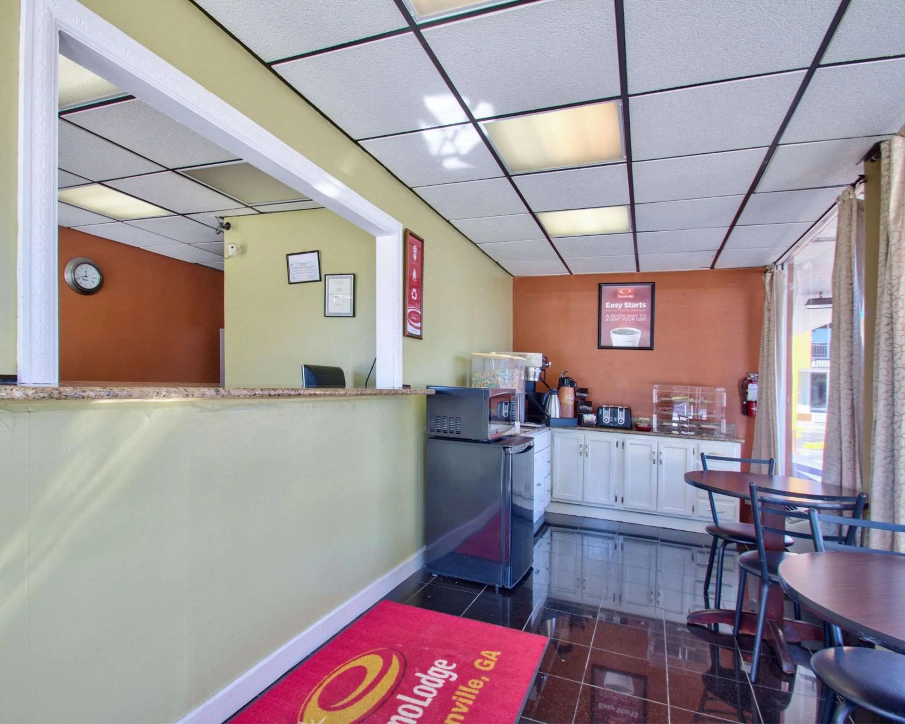 Lobby or reception in Econo Lodge Donalsonville