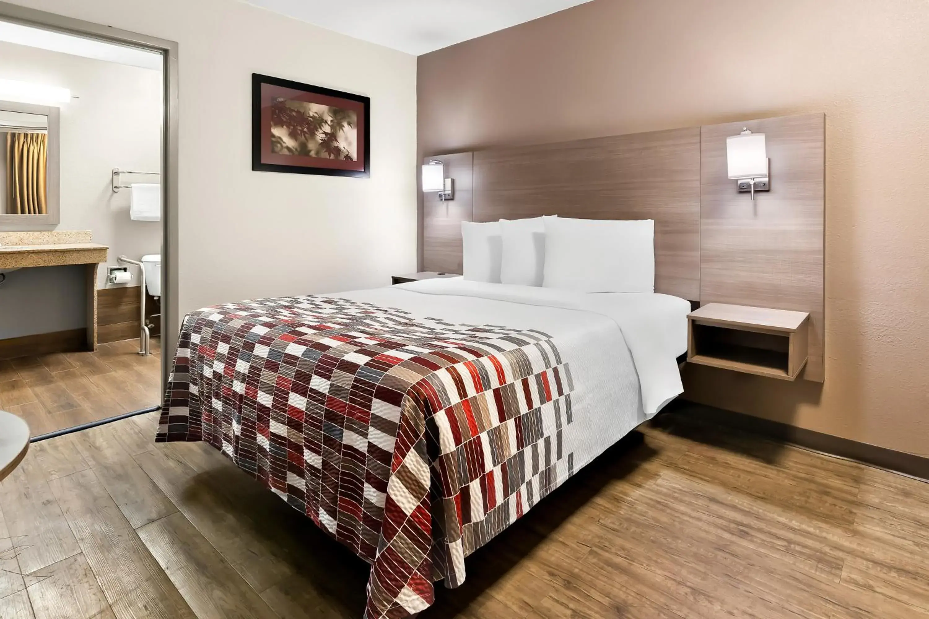 Photo of the whole room, Bed in Red Roof Inn Rock Hill Photo of the whole room, Bed in Red Roof Inn Rock Hill