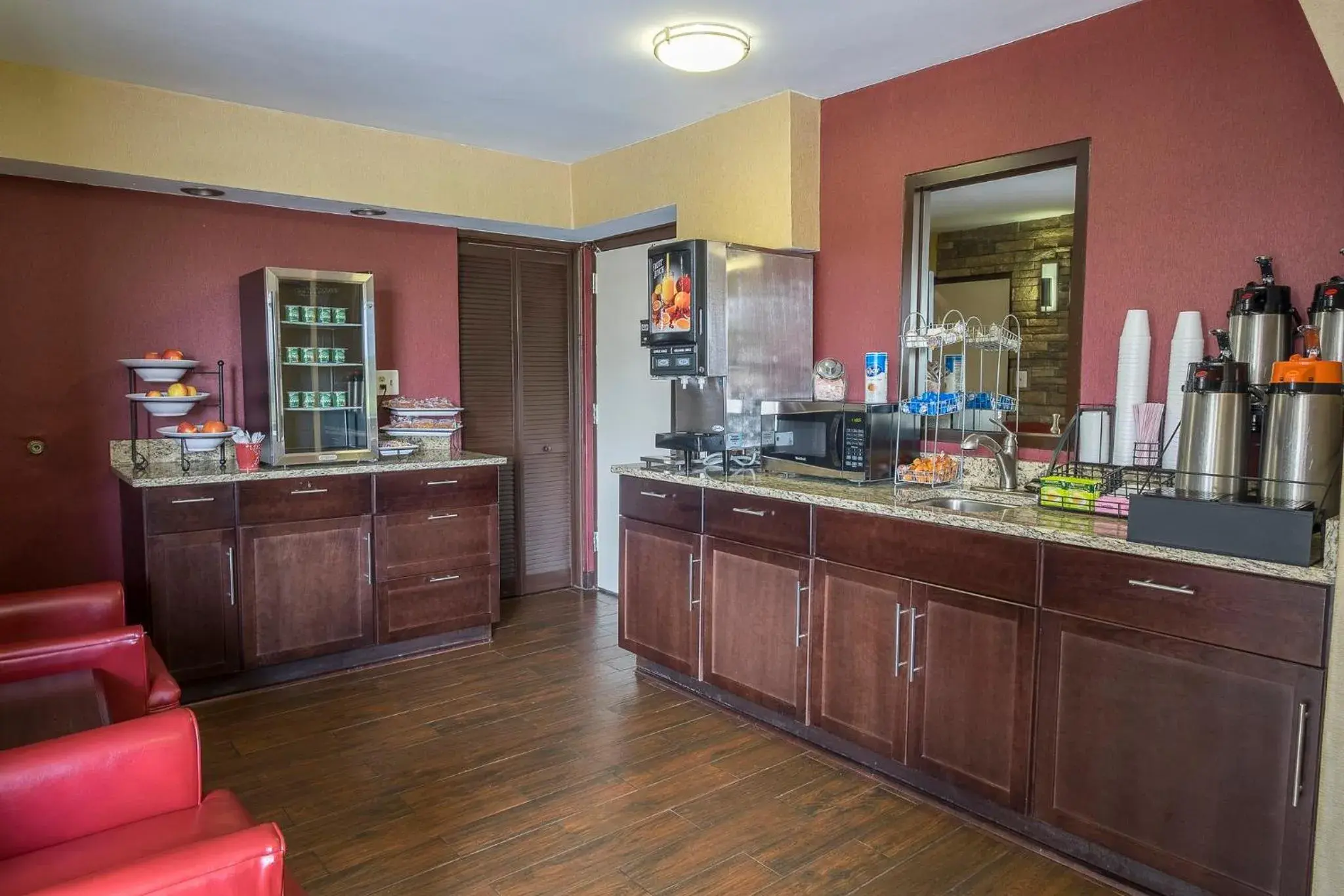 Breakfast in Red Roof Inn Rock Hill Breakfast in Red Roof Inn Rock Hill