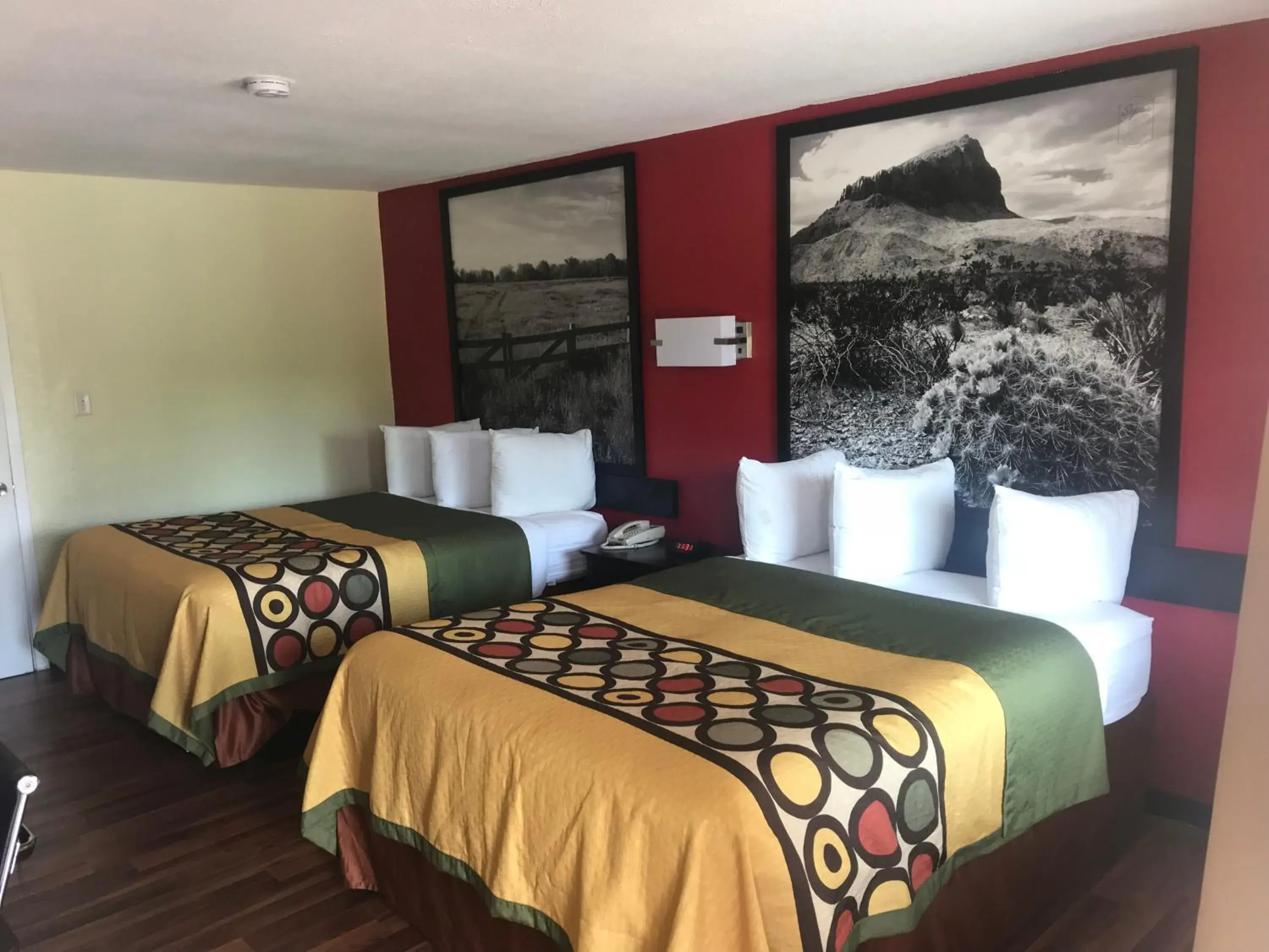 Queen Room with Two Queen Beds - Smoking in Super 8 by Wyndham Corsicana Queen Room with Two Queen Beds - Smoking in Super 8 by Wyndham Corsicana