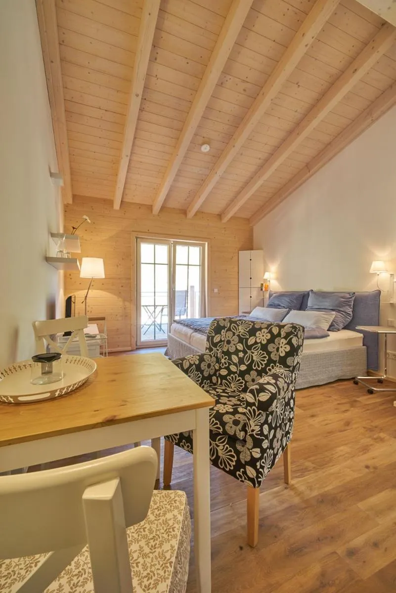 Photo of the whole room in Alb Appartements