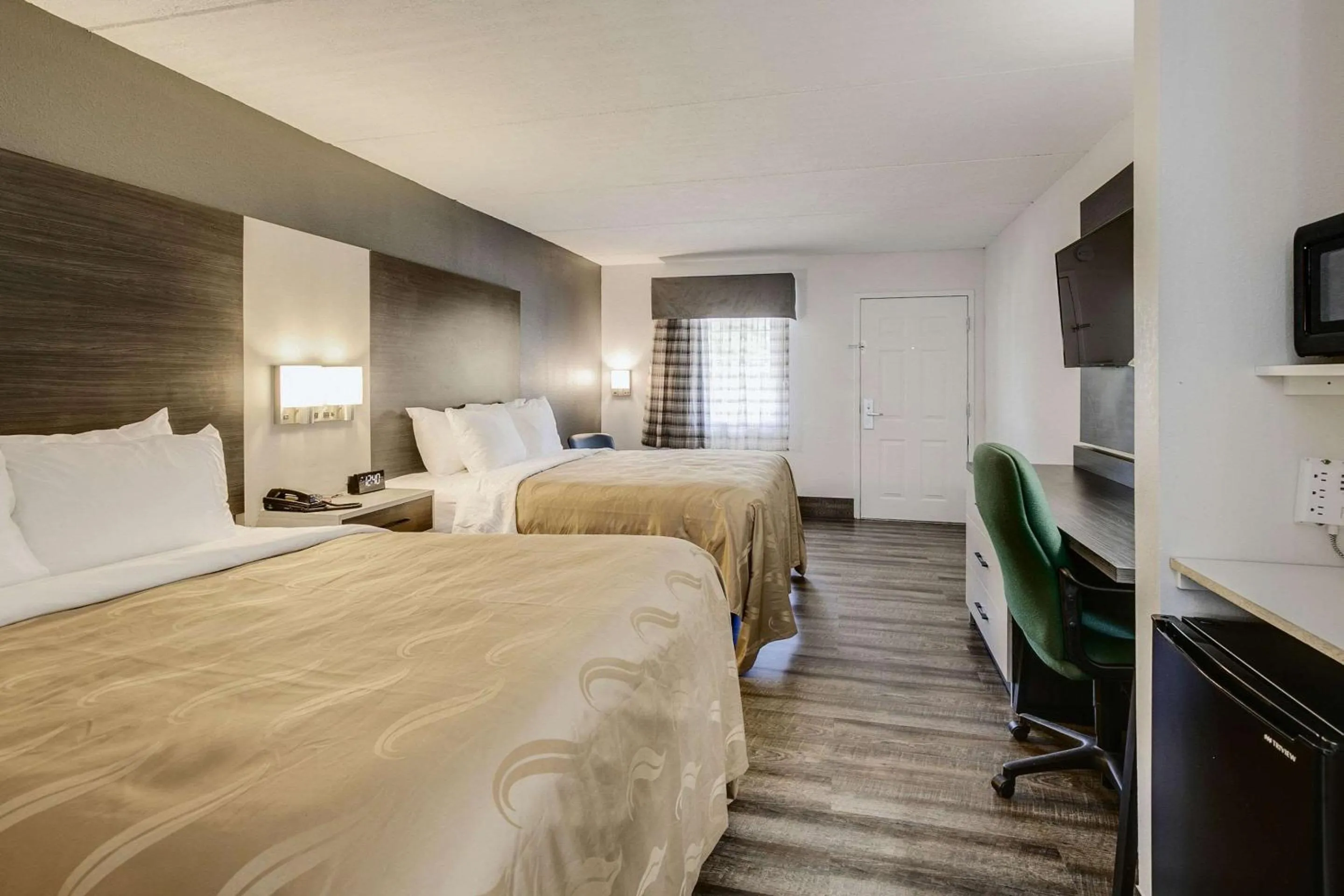 Bedroom, Bed in Quality Inn Elberton