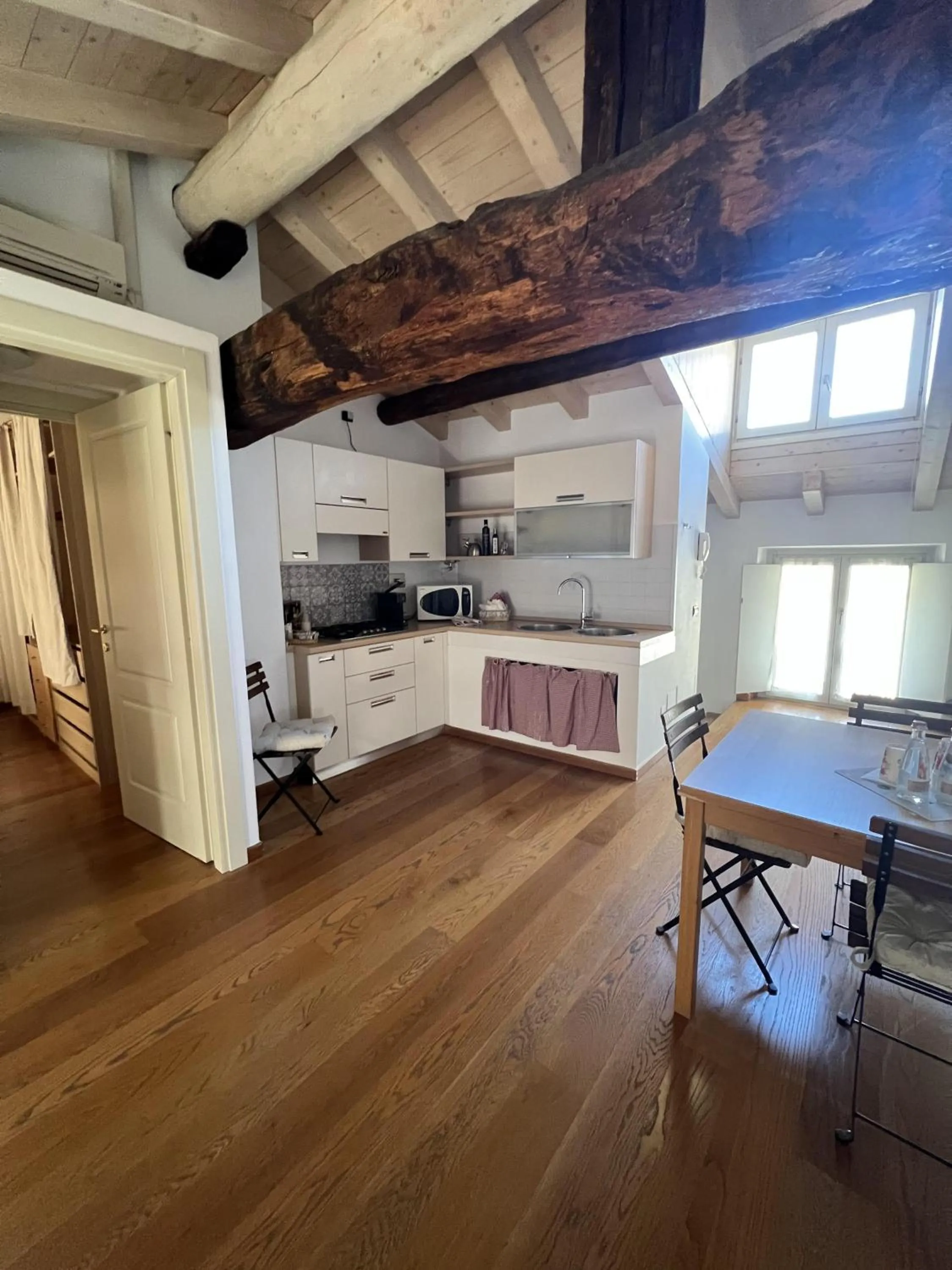 Kitchen or kitchenette in Locanda Mimmo