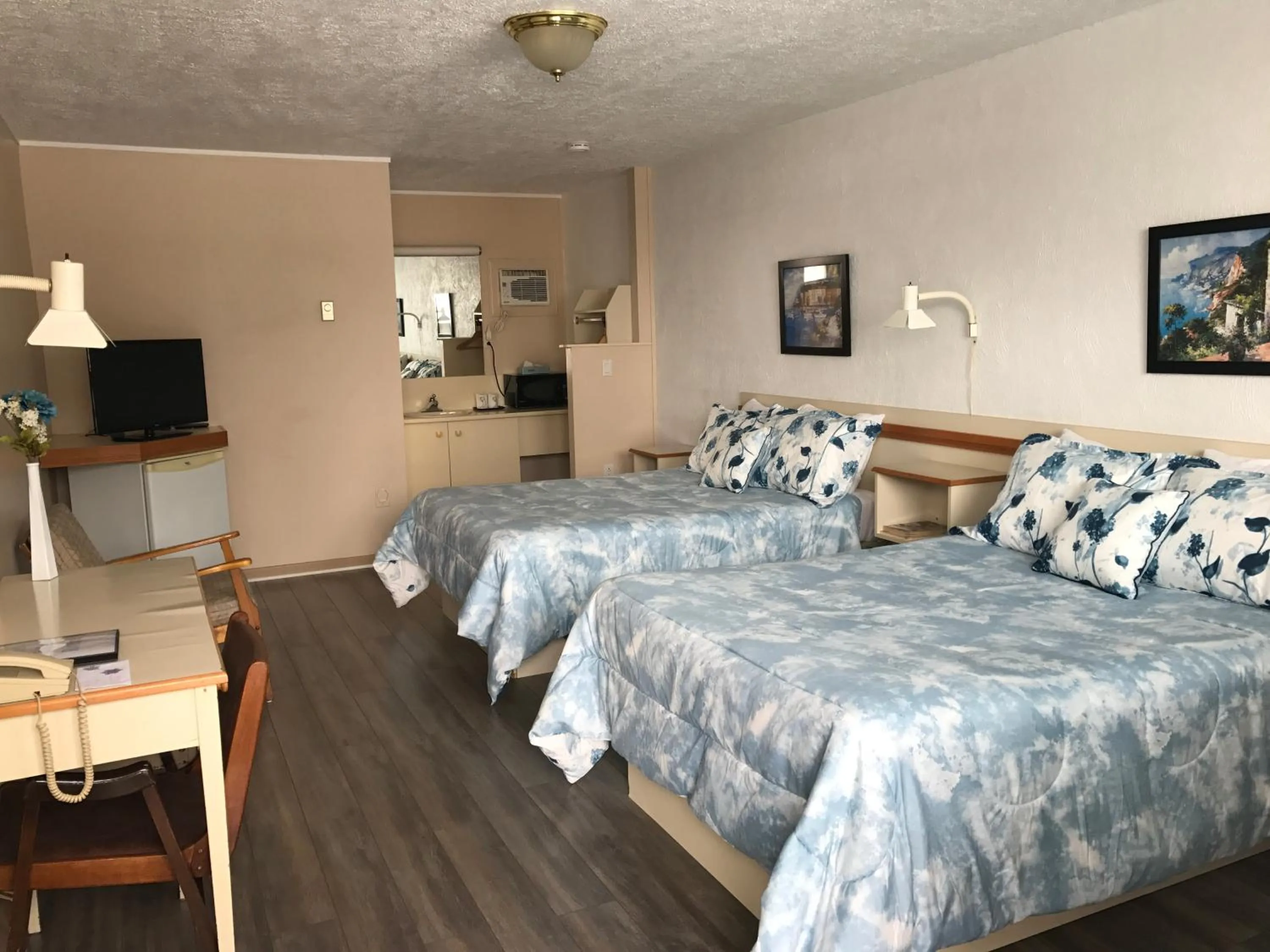 Bedroom, Bed in Motel Belle Riviere