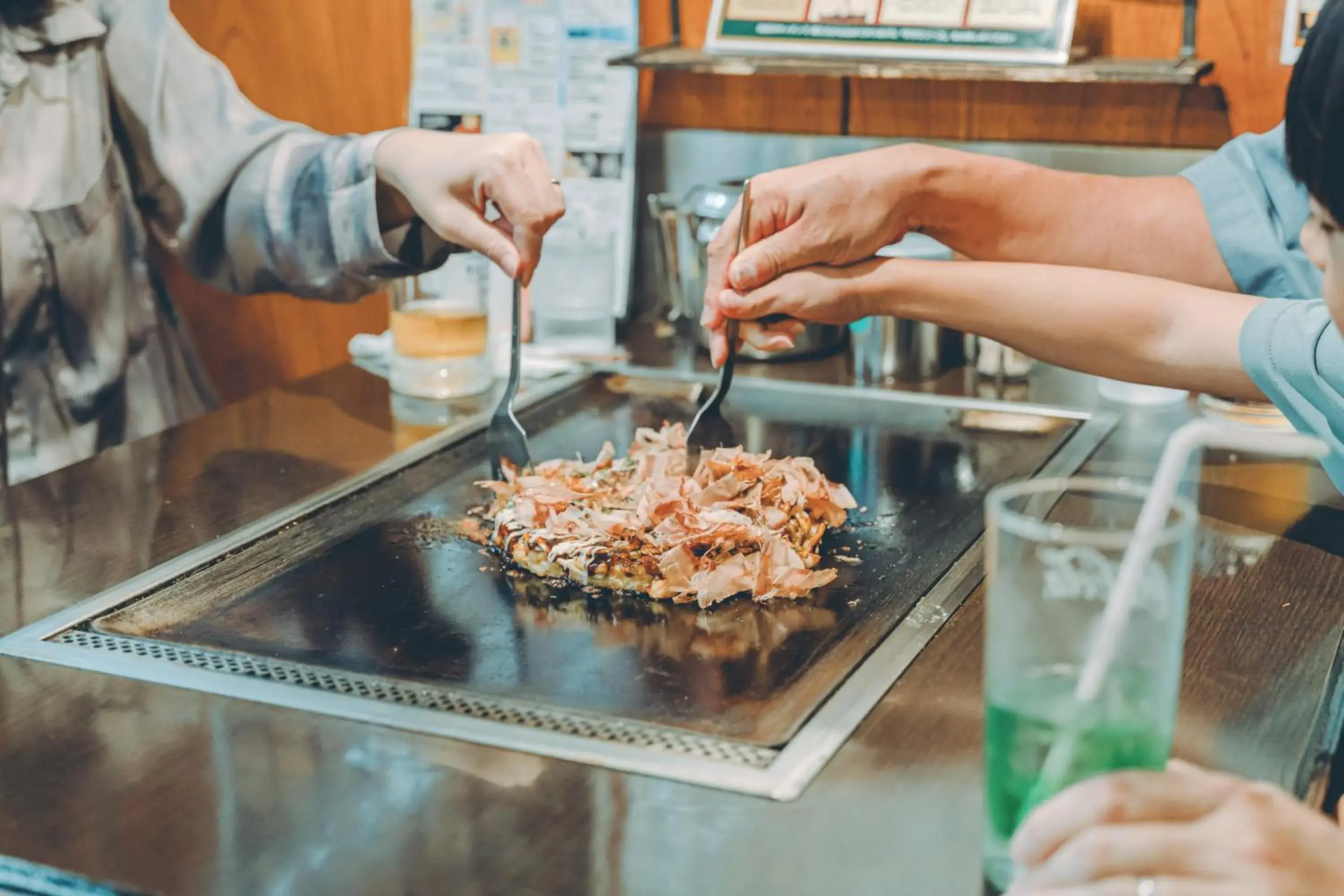 Restaurant/places to eat in SEKAI HOTEL Deep Osaka Experience Restaurant/places to eat in SEKAI HOTEL Deep Osaka Experience