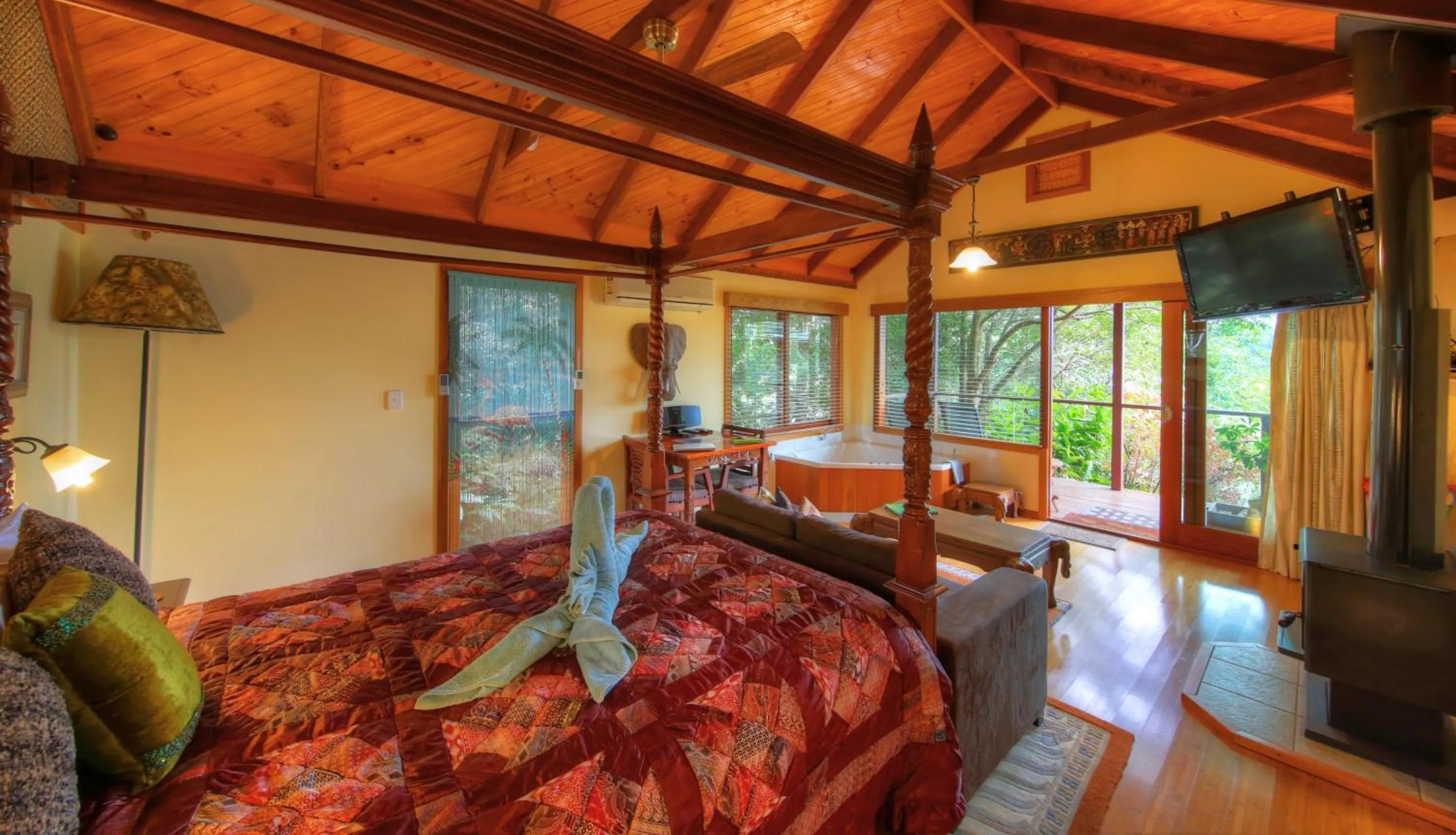 Maleny Tropical Retreat