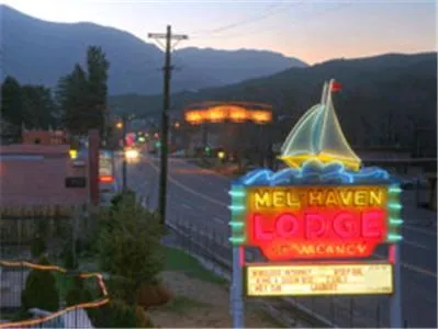 Night in Mel Haven Motel