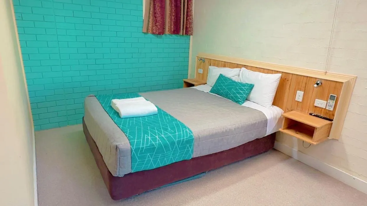 Bed in Winchester Motel