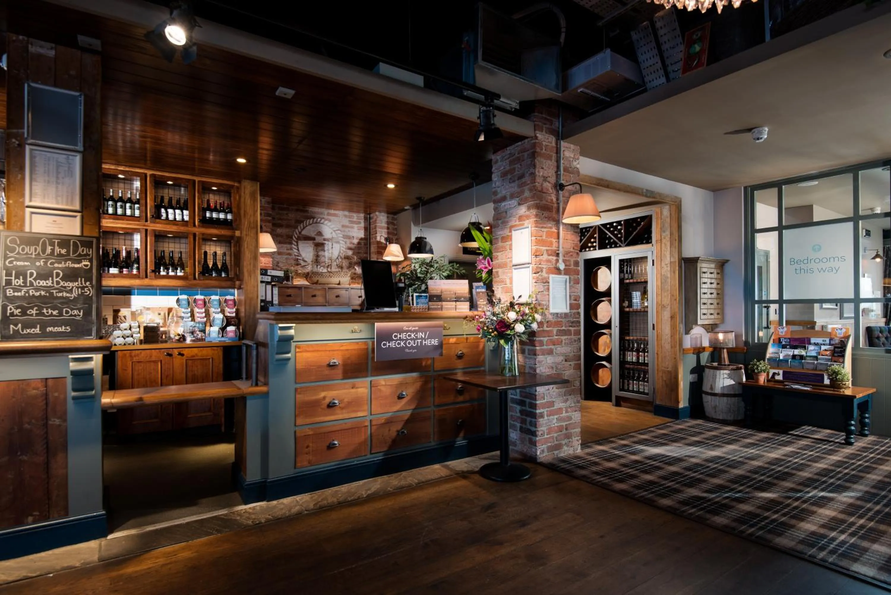 Lobby or reception in The Commissioners Quay Inn - The Inn Collection Group