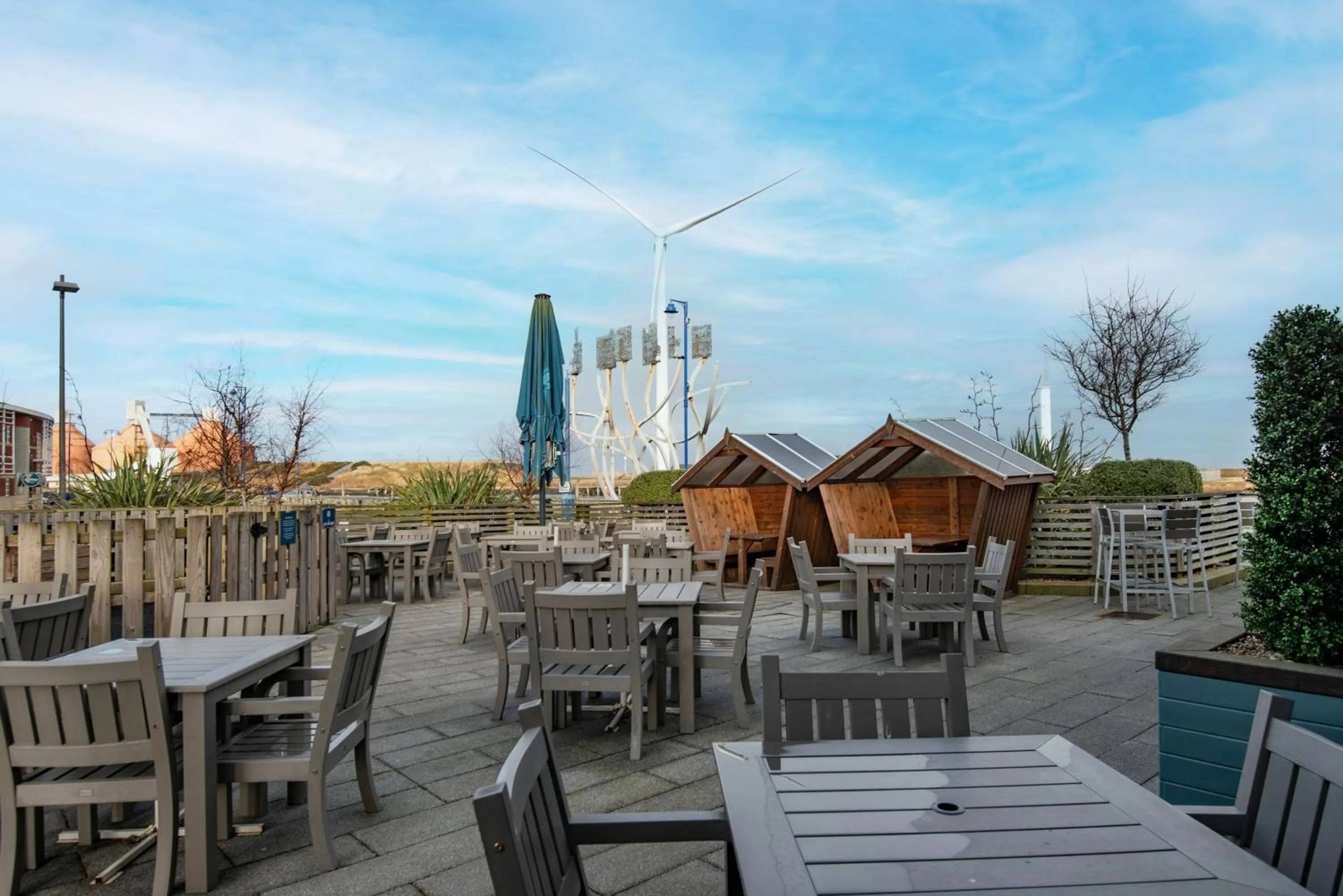 Patio in The Commissioners Quay Inn - The Inn Collection Group