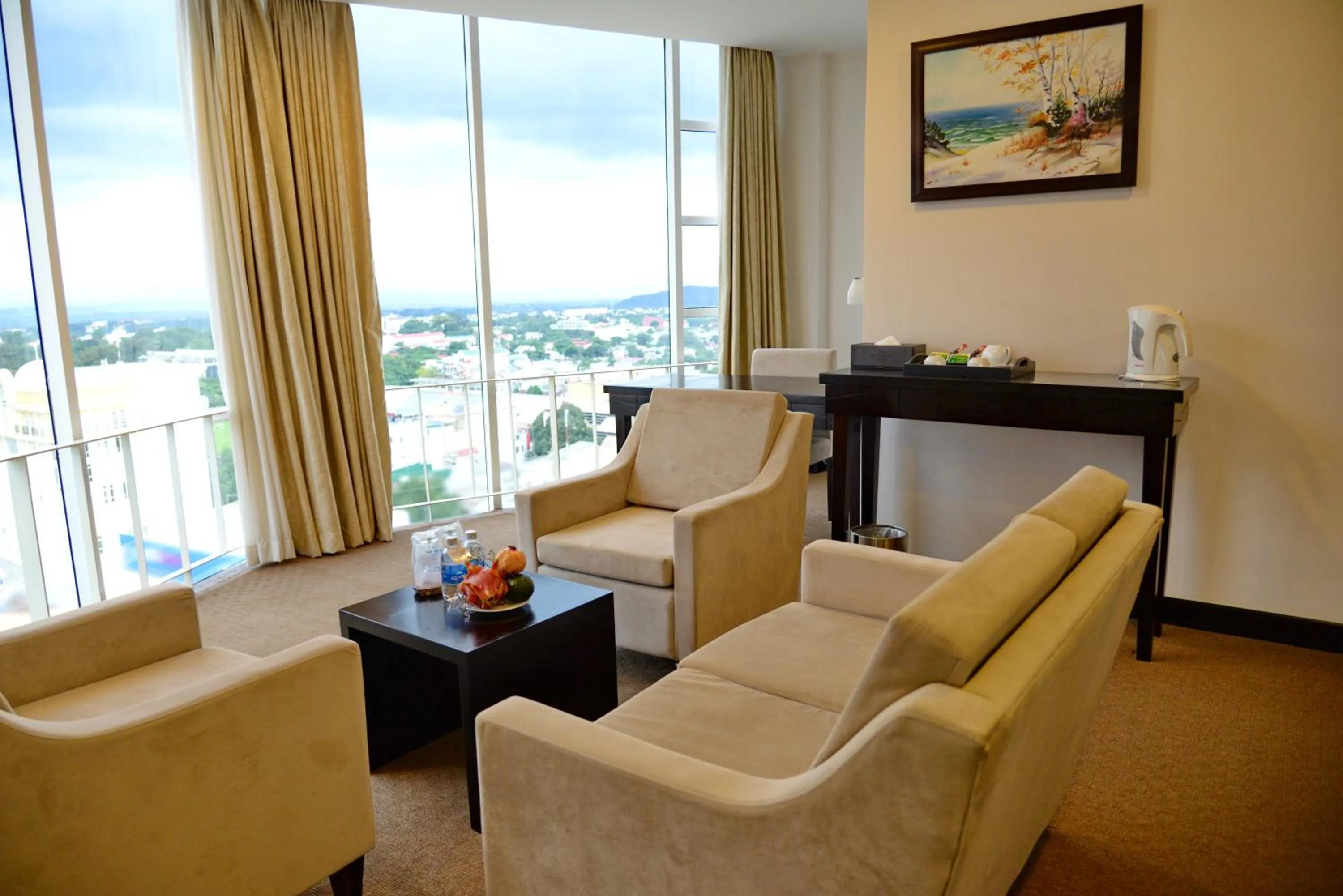 Living room in Sai Gon Ban Me Hotel