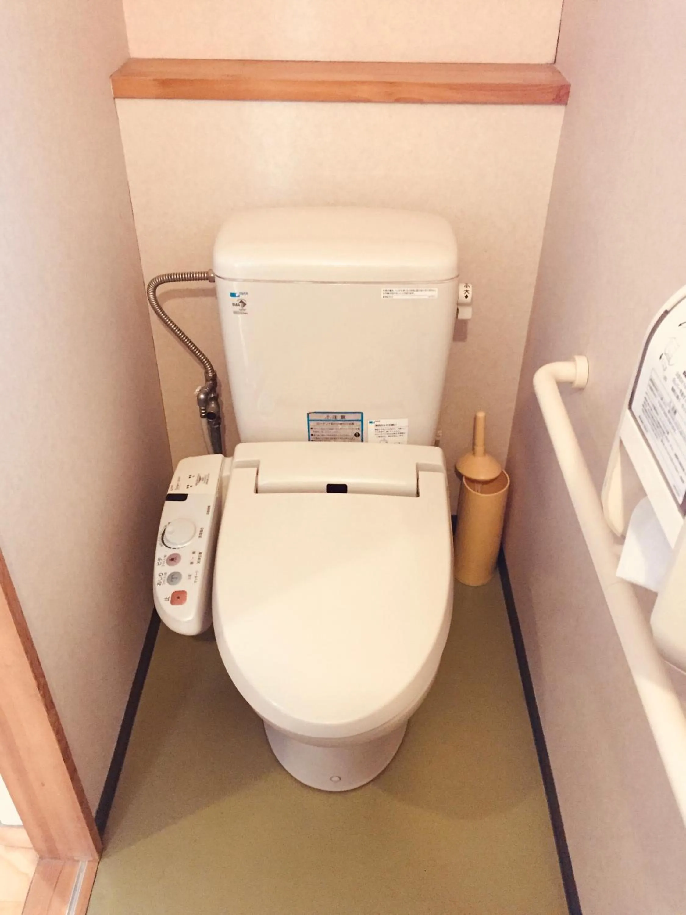 Photo of the whole room in Daymaruya Ryokan