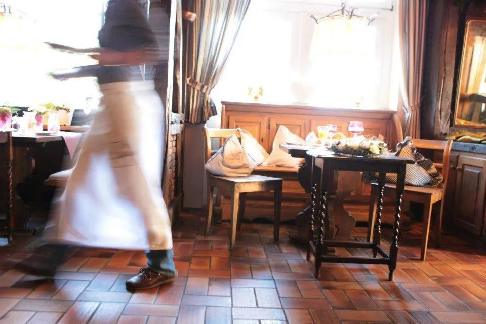 Restaurant/places to eat in Hotel-Restaurant Schettel