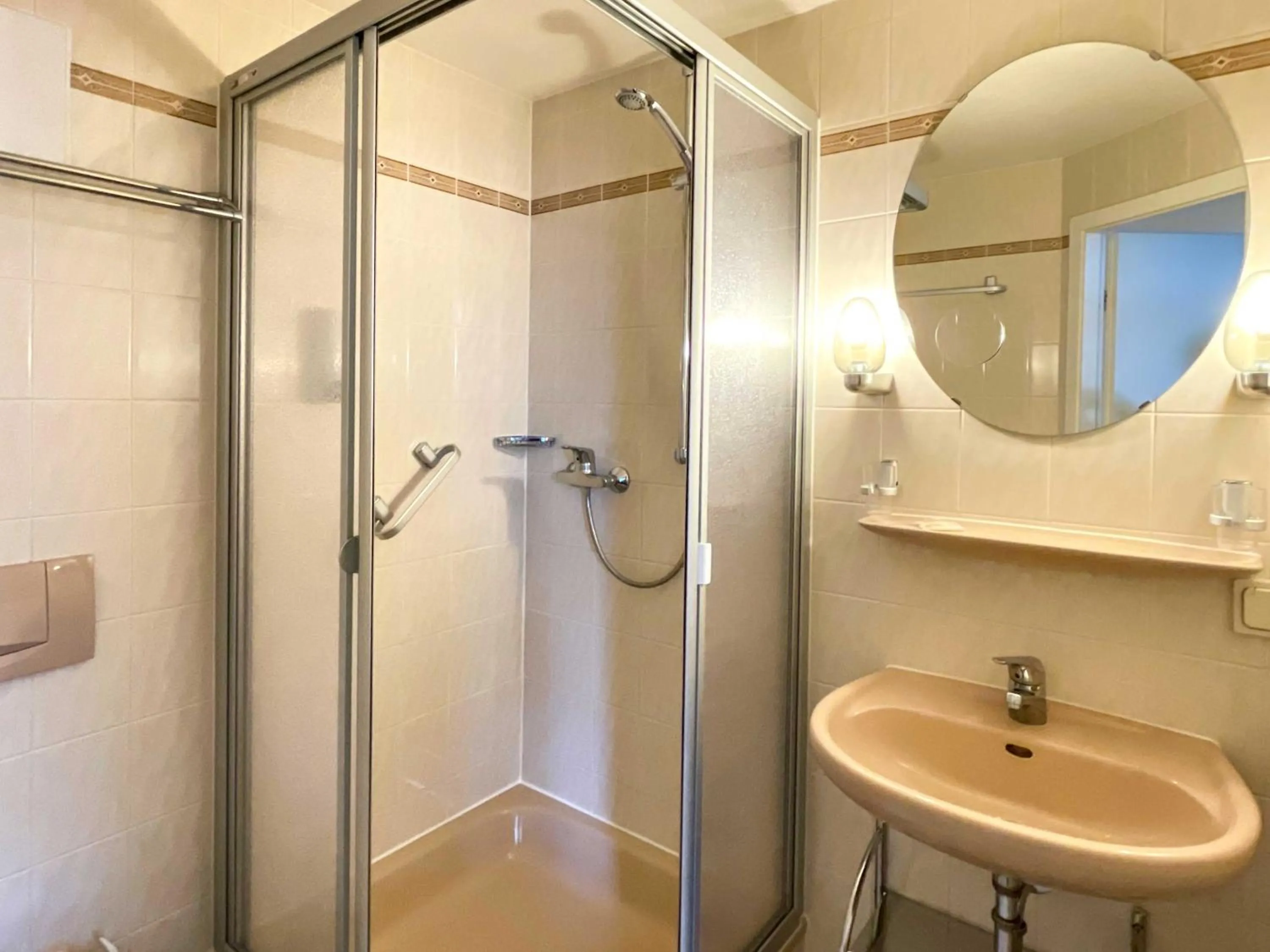 Bathroom in Strandhotel Graal-Müritz