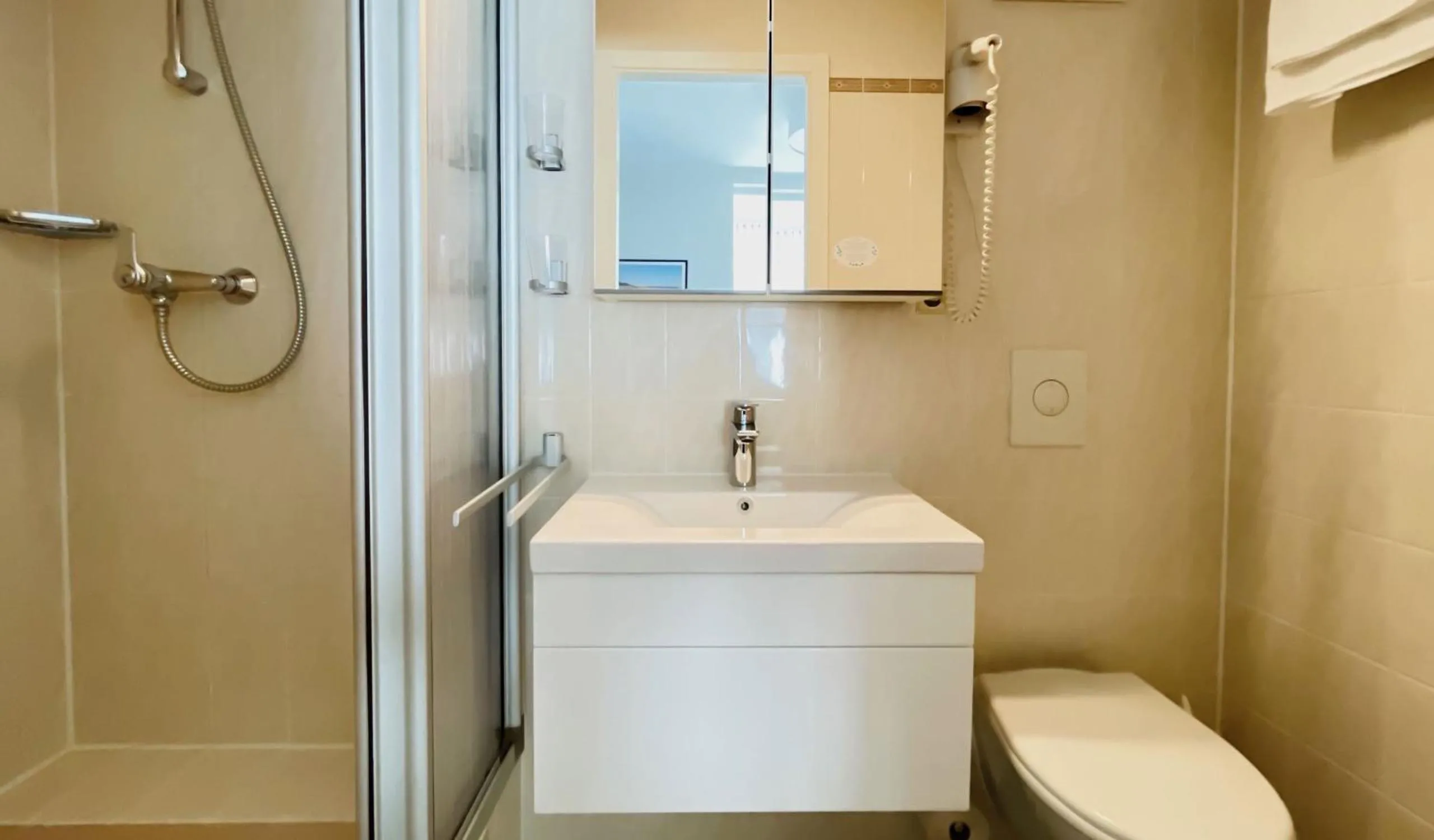 Bathroom in Strandhotel Graal-Müritz