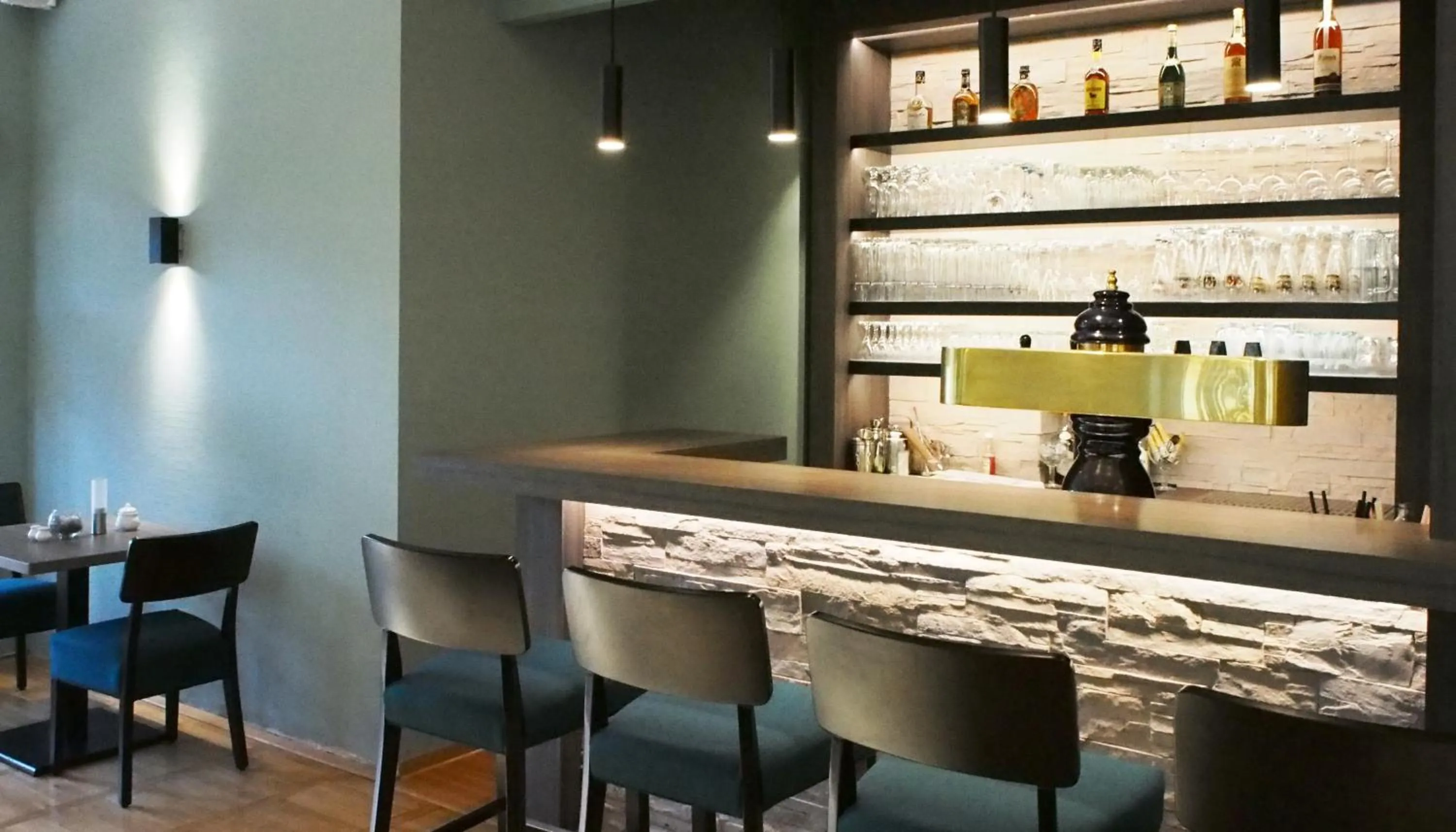Lounge or bar in Strandhotel Graal-Müritz