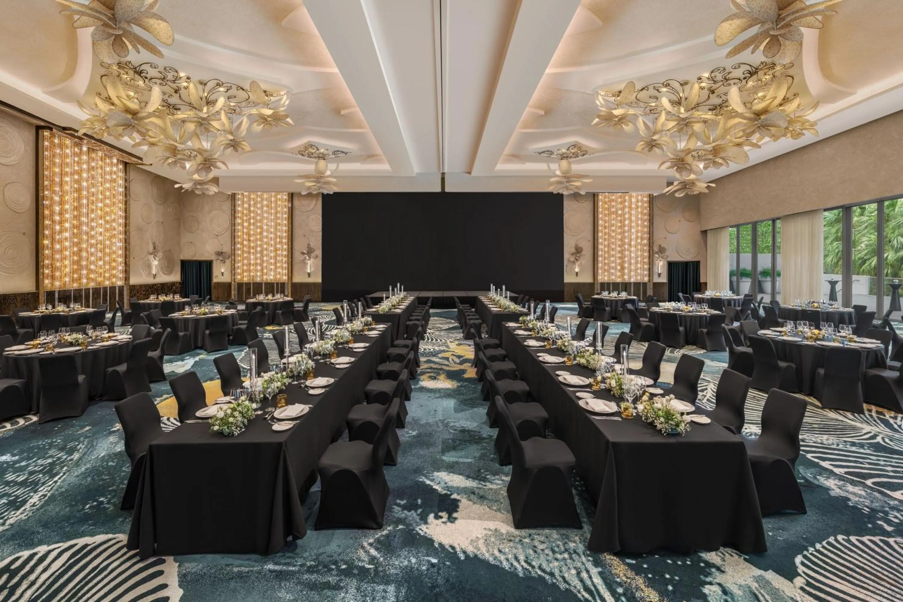 Meeting/conference room in W Singapore - Sentosa Cove, Newly Renovated