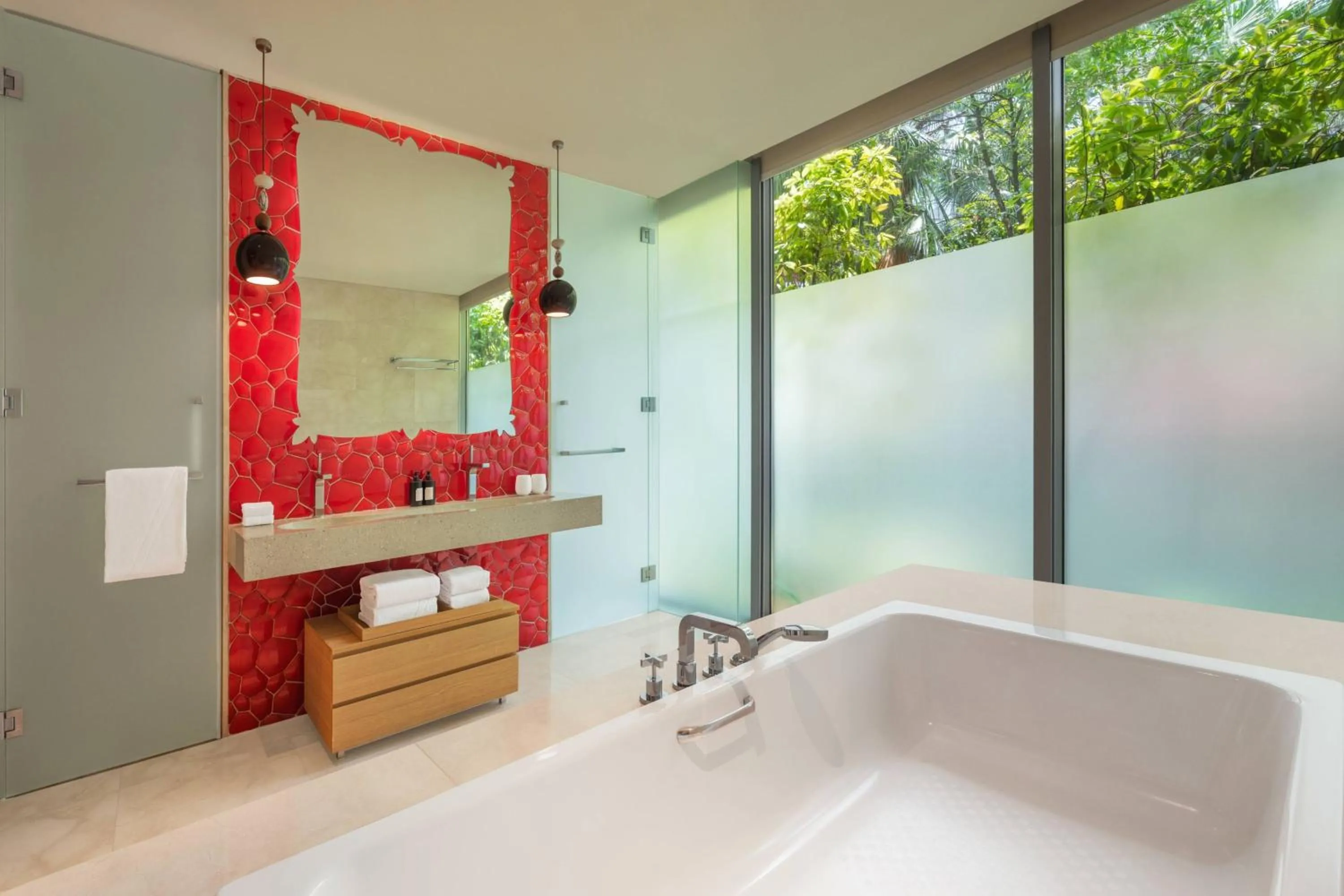 Bathroom, Bed in W Singapore - Sentosa Cove, Newly Renovated