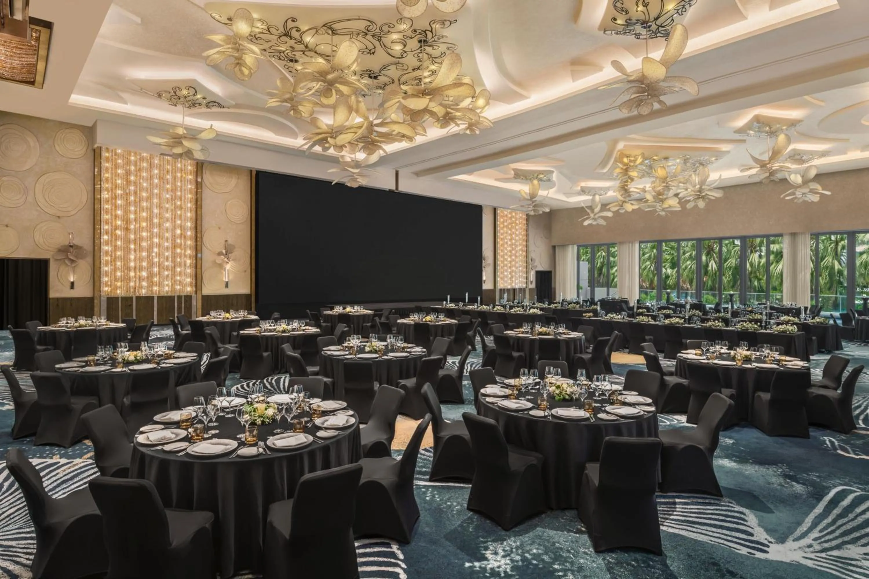 Meeting/conference room in W Singapore - Sentosa Cove, Newly Renovated