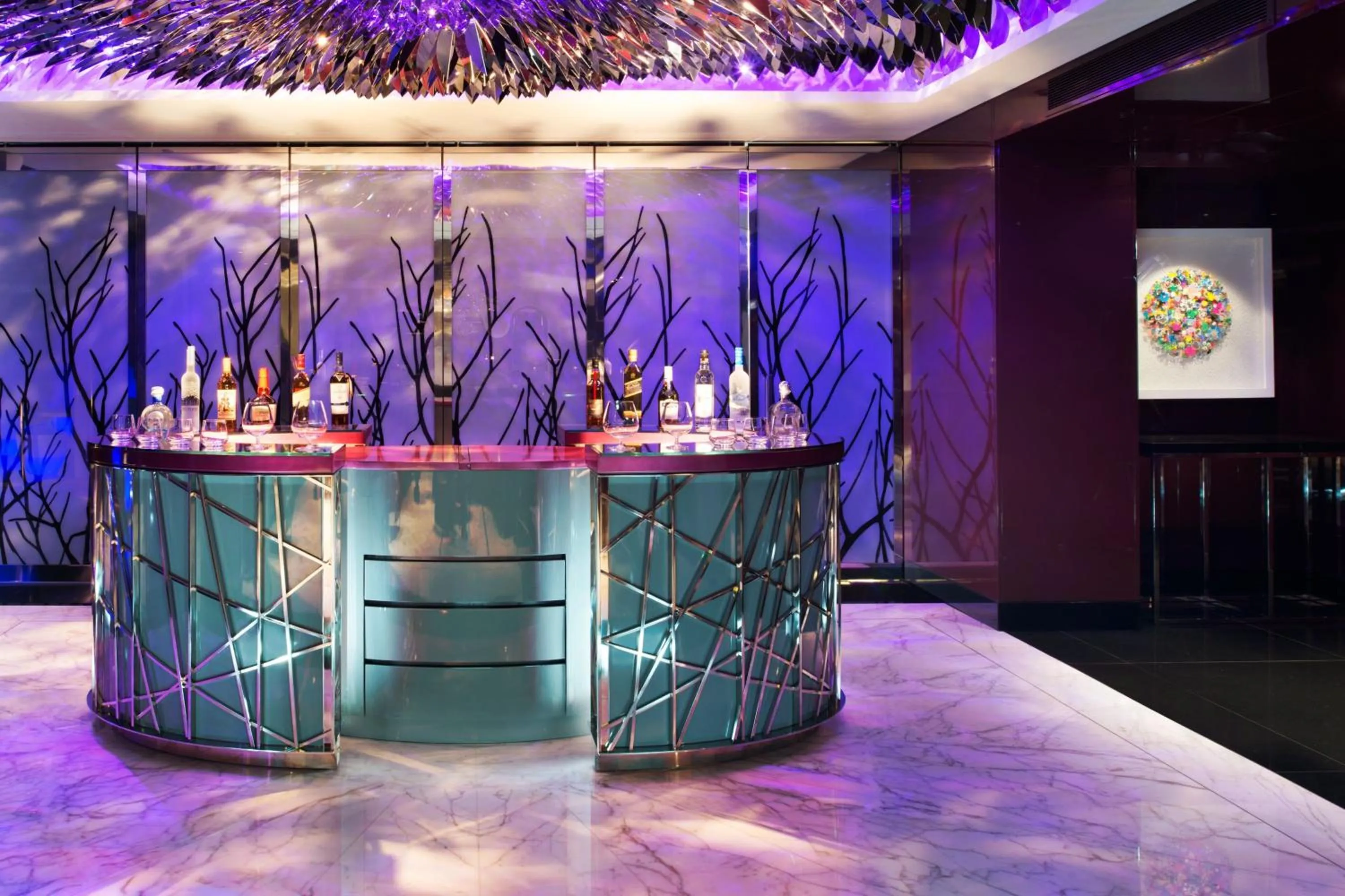 Lounge or bar in W Singapore - Sentosa Cove, Newly Renovated