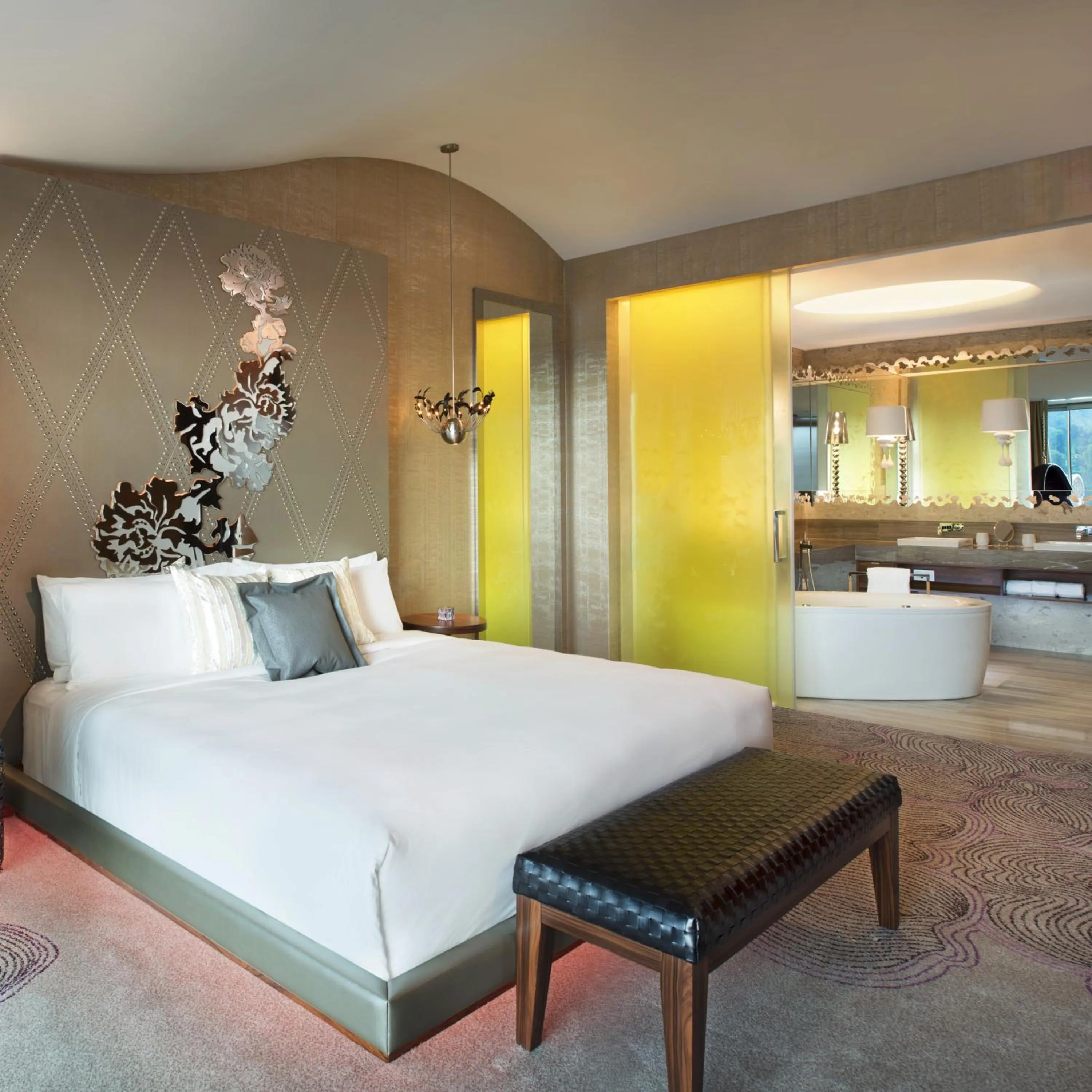 Bedroom, Bed in W Singapore - Sentosa Cove, Newly Renovated