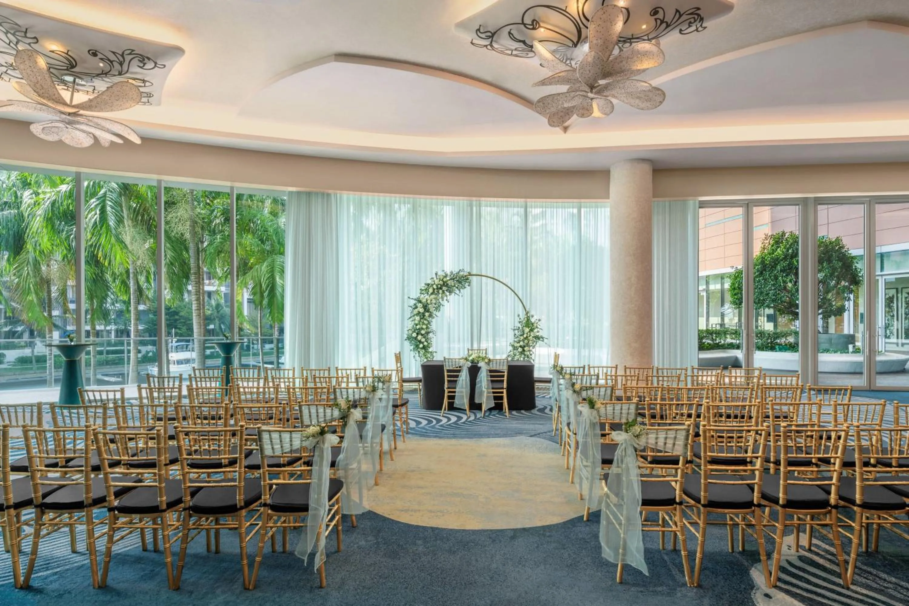 Meeting/conference room in W Singapore - Sentosa Cove, Newly Renovated