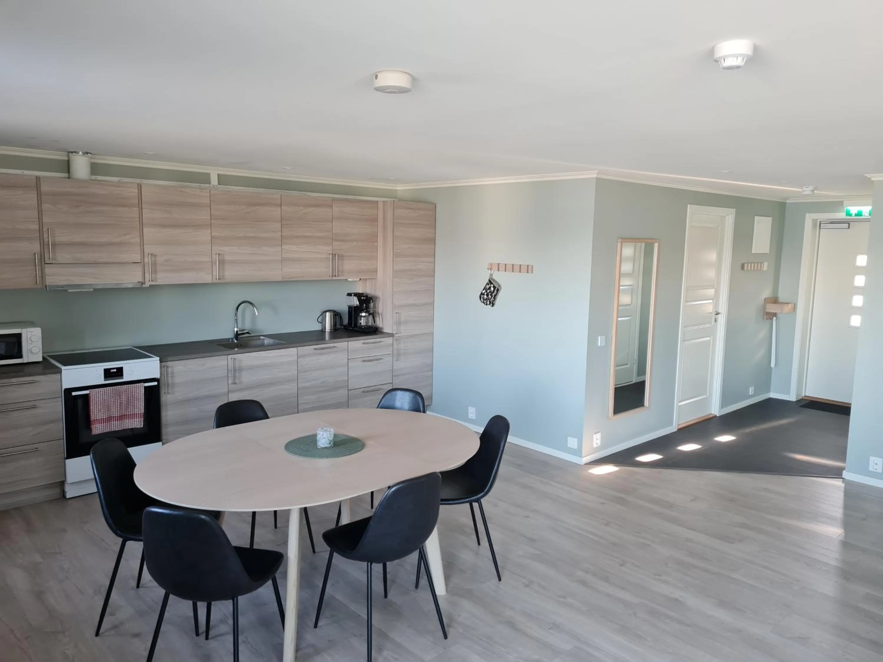 Dining area in Olderfjord Turistsenter