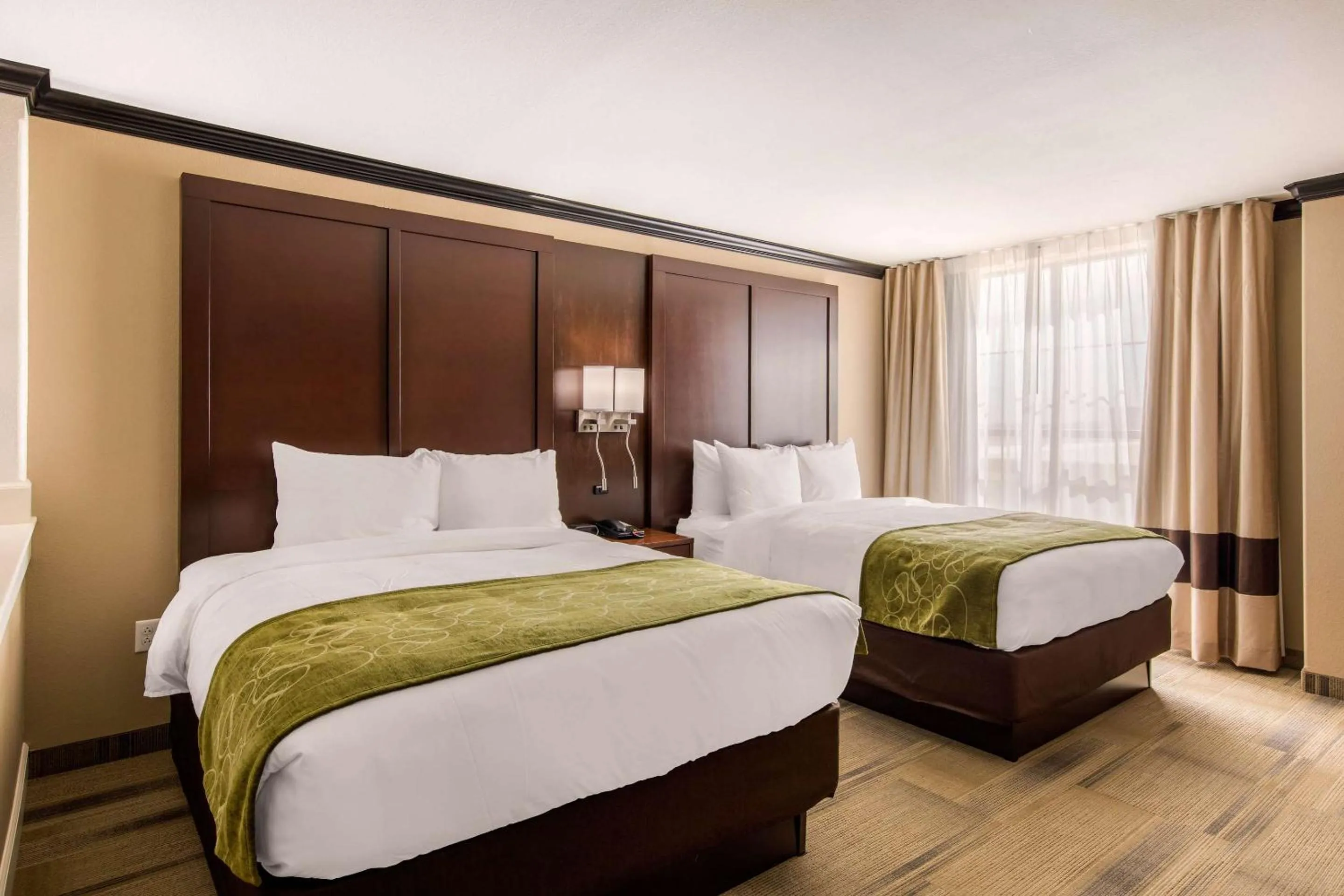 Bedroom, Bed in Comfort Suites Liberal North