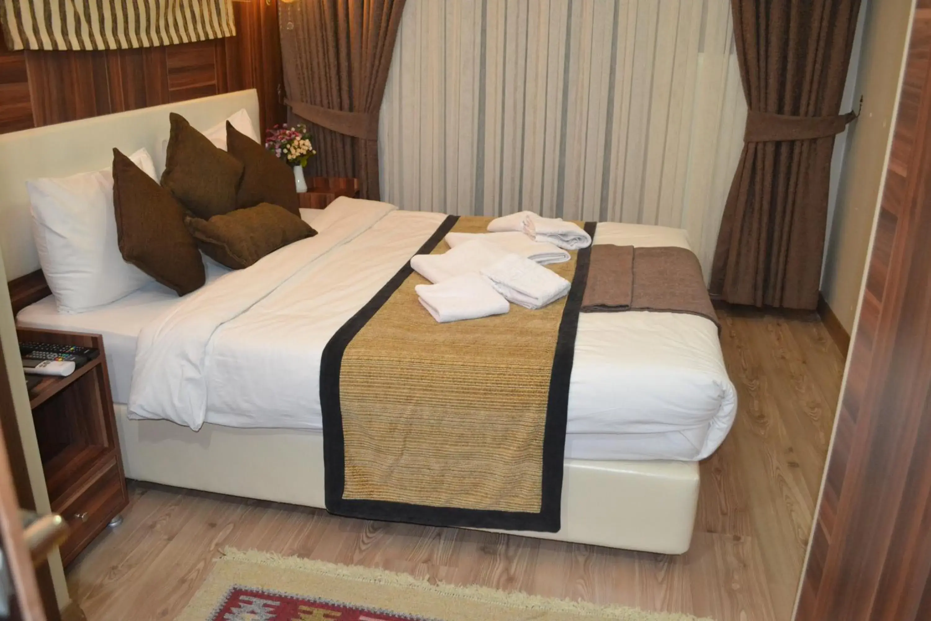 Breakfast, Bed in Grand Fatih Hotel Breakfast, Bed in Grand Fatih Hotel