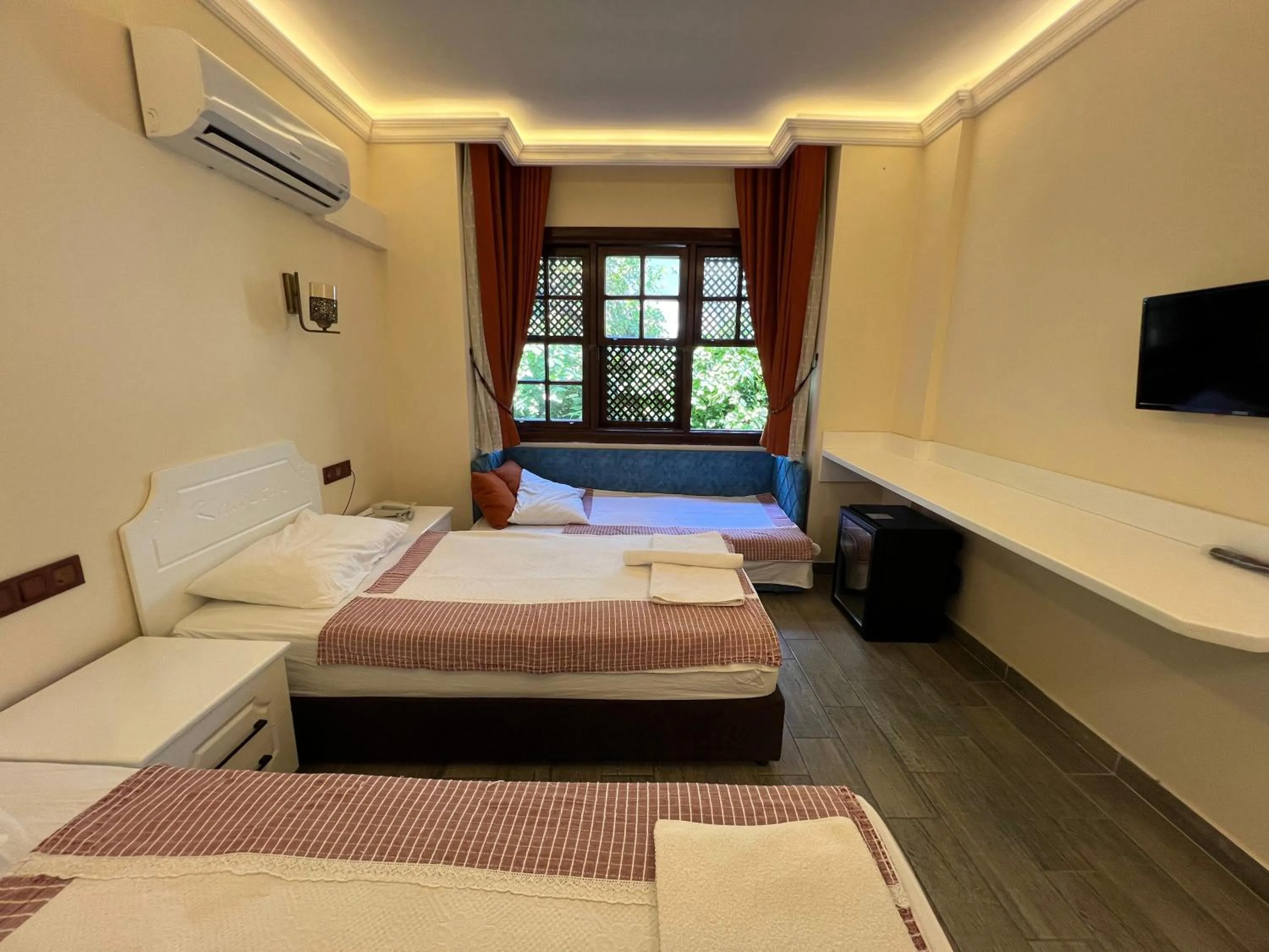 Bed in Kaliptus Hotel