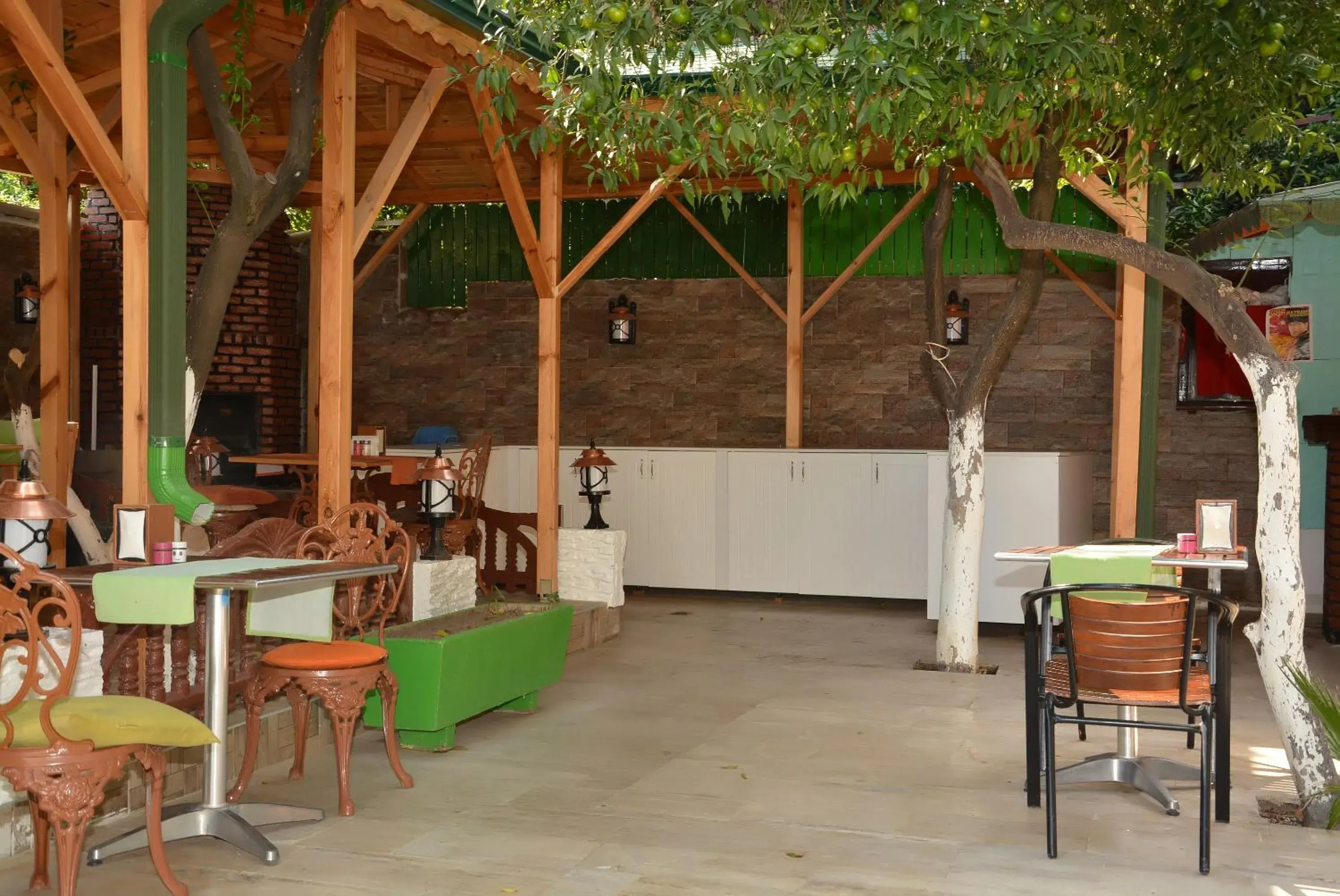 Restaurant/places to eat in Kaliptus Hotel Restaurant/places to eat in Kaliptus Hotel