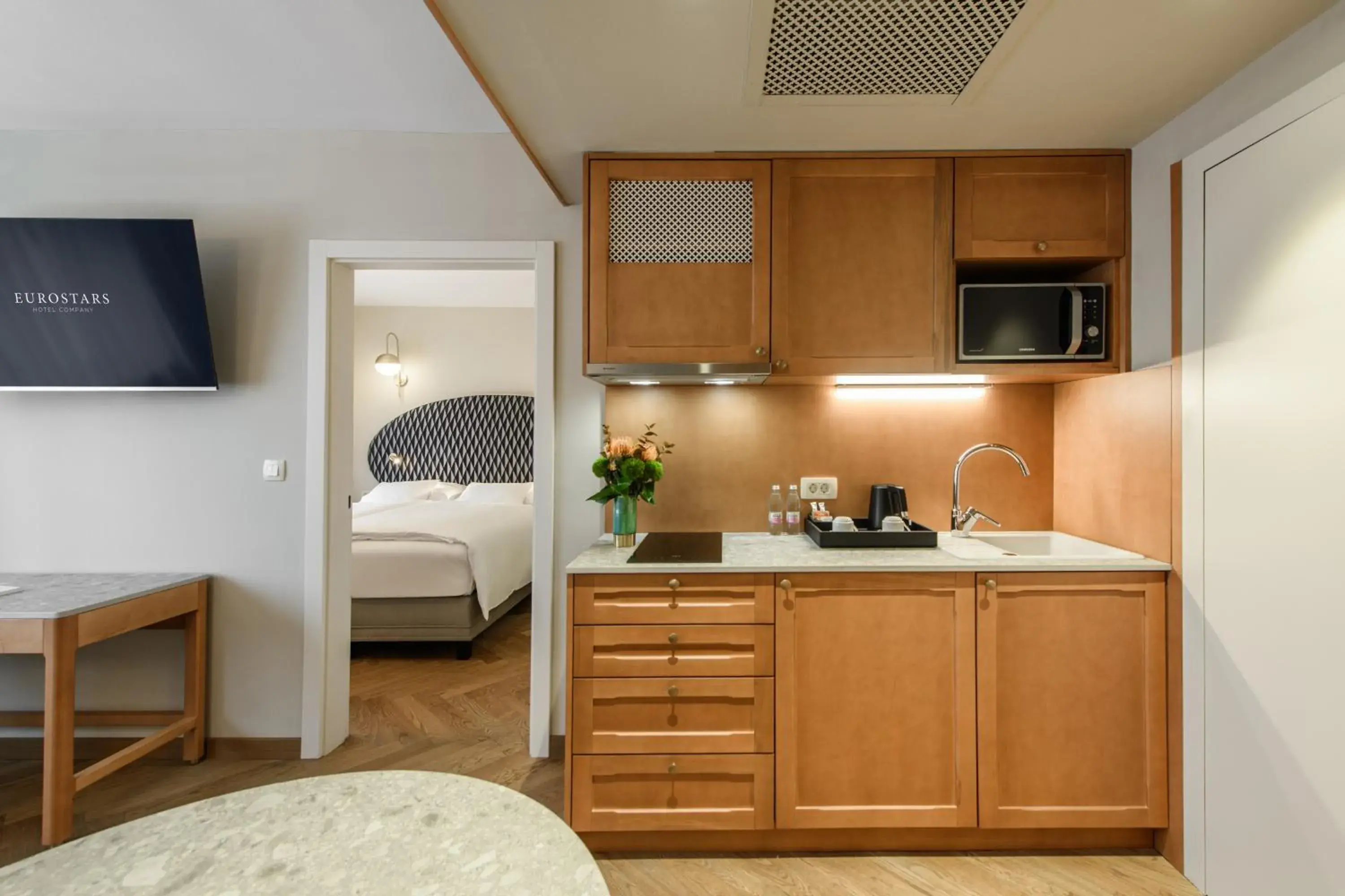 Studio Apartment in Grand Hotel Union Eurostars Studio Apartment in Grand Hotel Union Eurostars