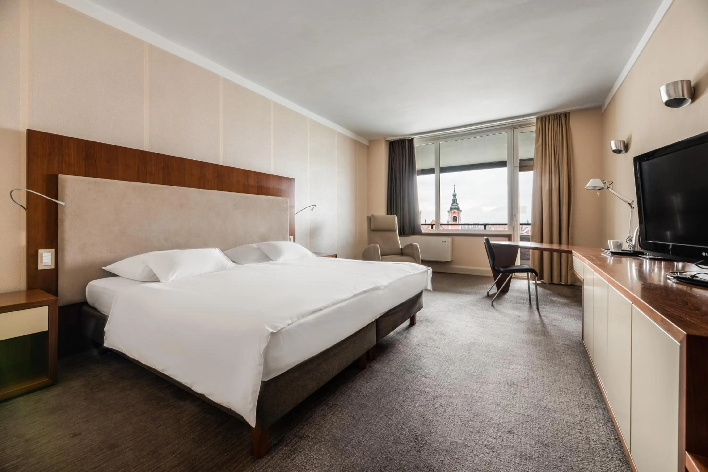 Bed in Eurostars uHOTEL