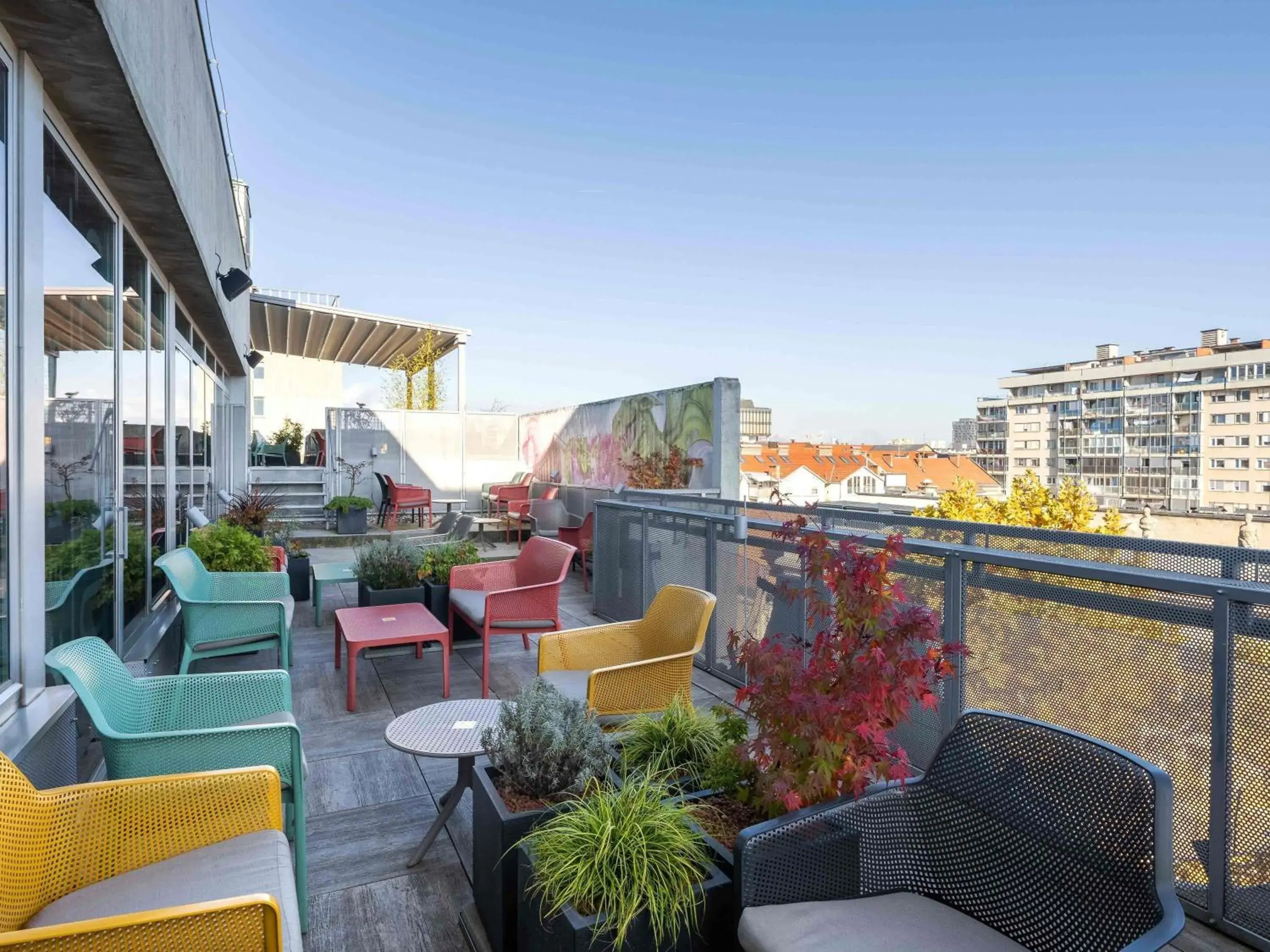 Lounge or bar in ibis Styles Ljubljana Centre Lounge or bar in ibis Styles Ljubljana Centre