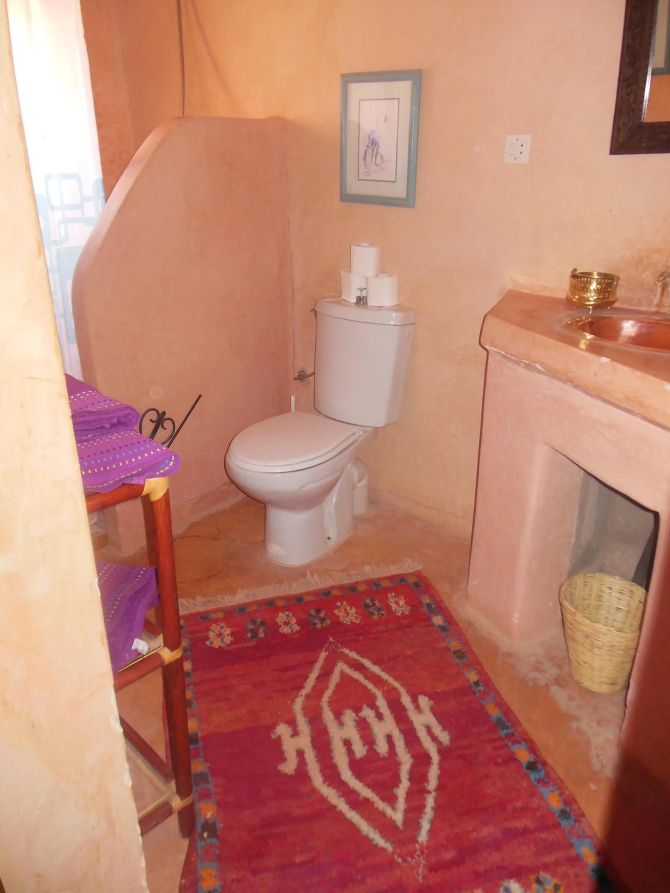 Shower in Kasbah du Peintre