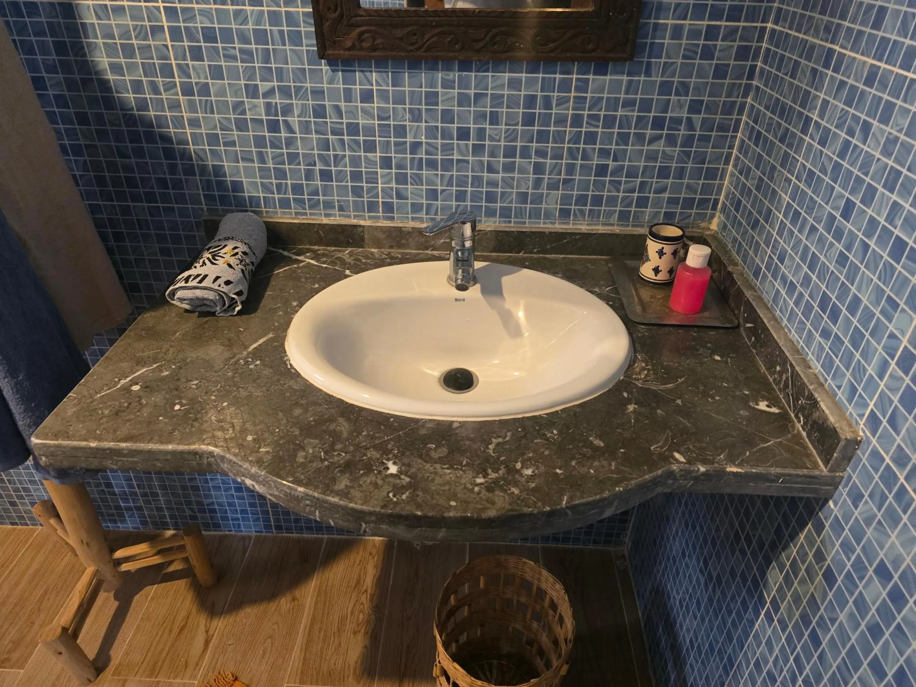 Bathroom in Kasbah du Peintre