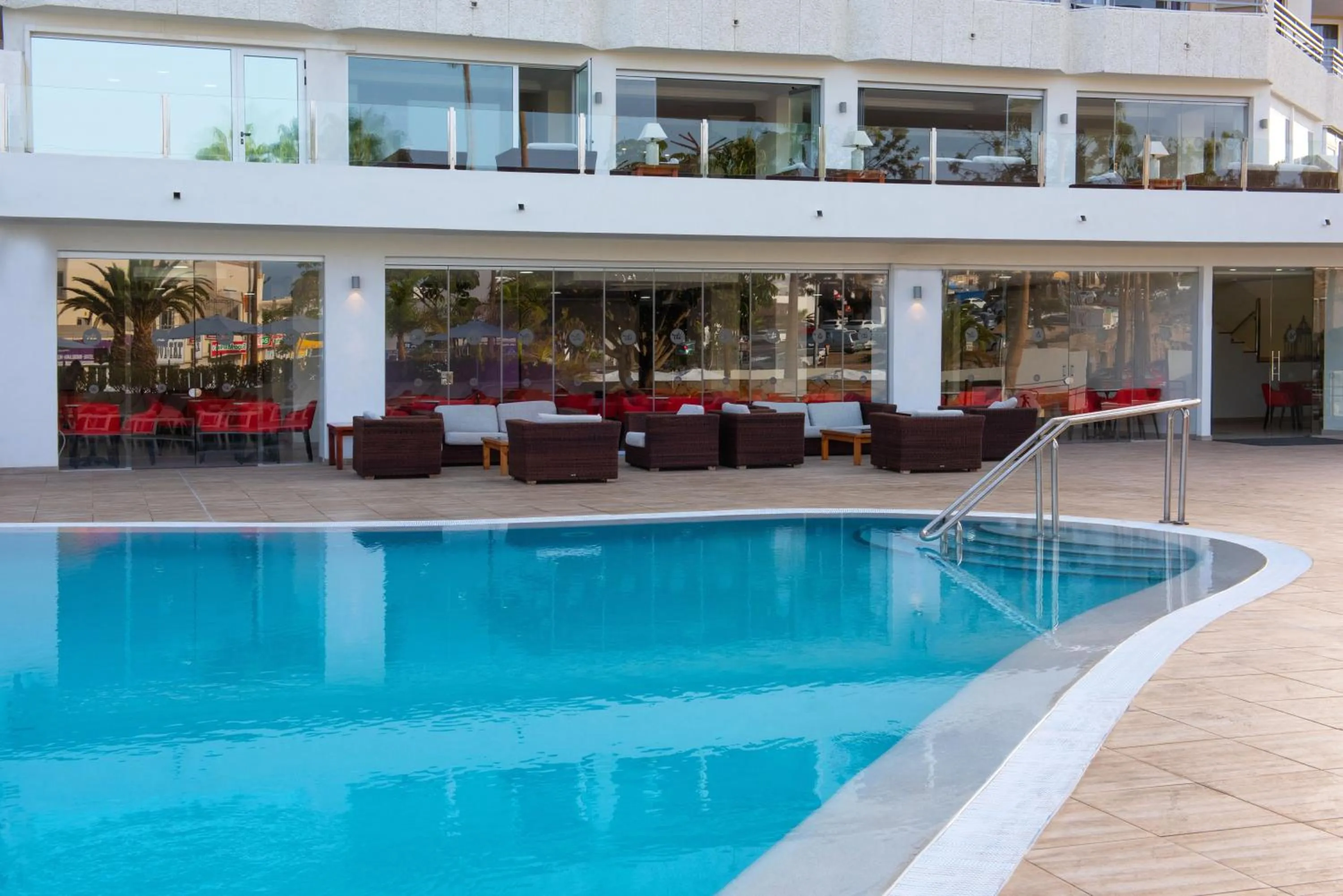 Swimming pool in Olé Tropical Tenerife Adults Only