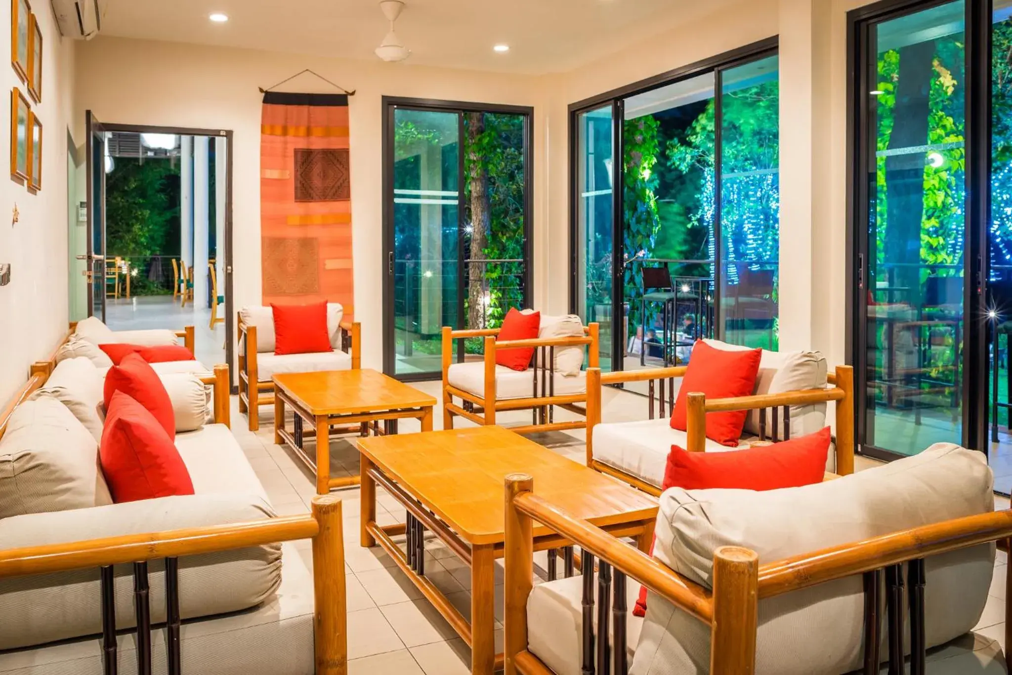 Restaurant/places to eat in The River Resort Restaurant/places to eat in The River Resort