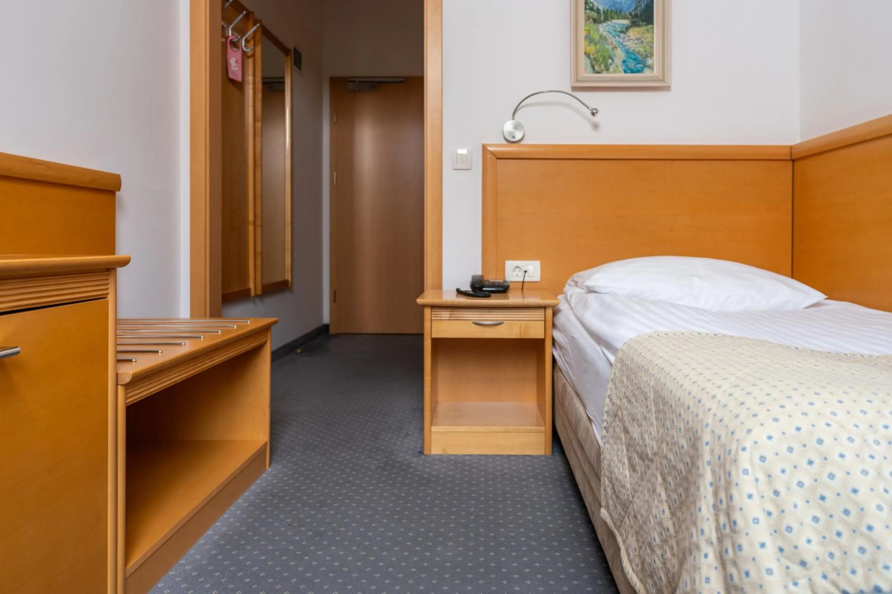 Bedroom, Bed in Hotel Jezero