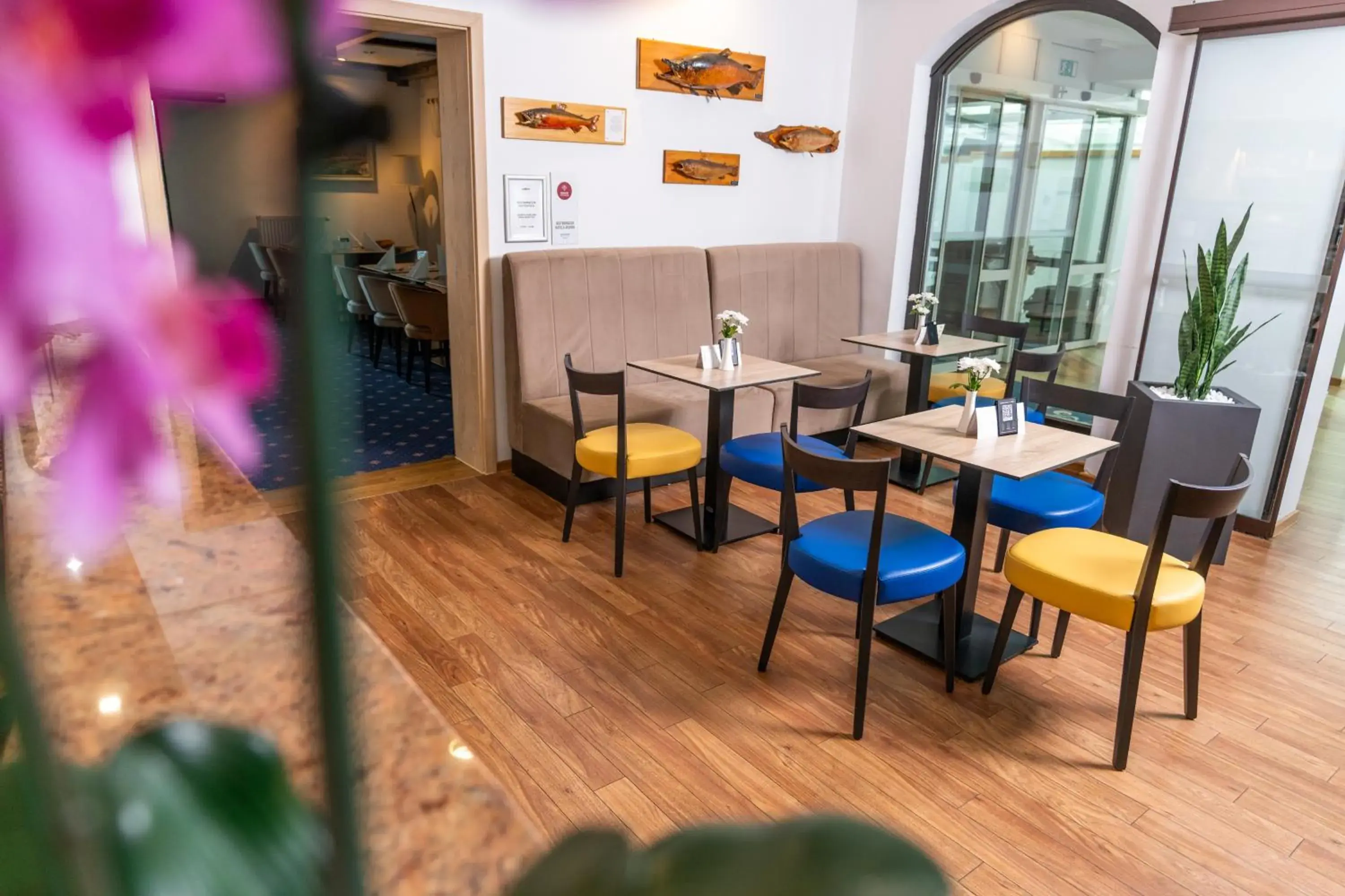 Lounge or bar in Hotel Jezero Lounge or bar in Hotel Jezero