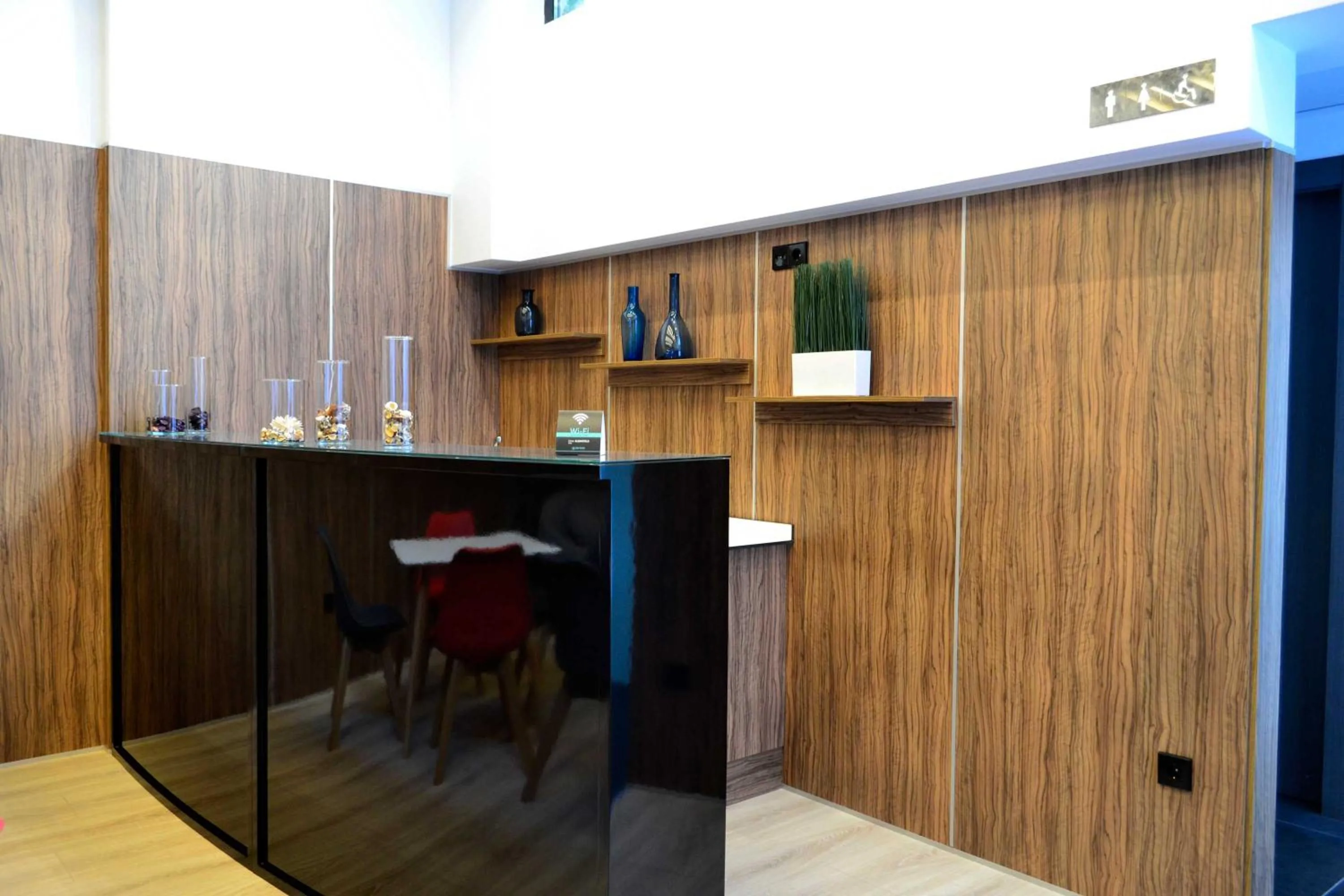 Decorative detail in Hotel Alda Estación Ourense