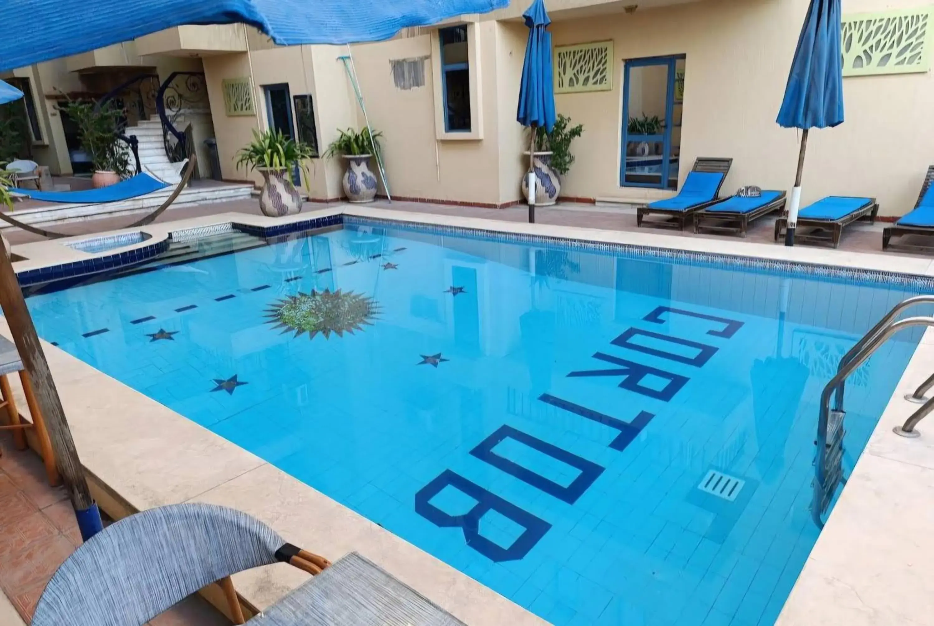 Double or Twin Room in Cordoba Suites Double or Twin Room in Cordoba Suites