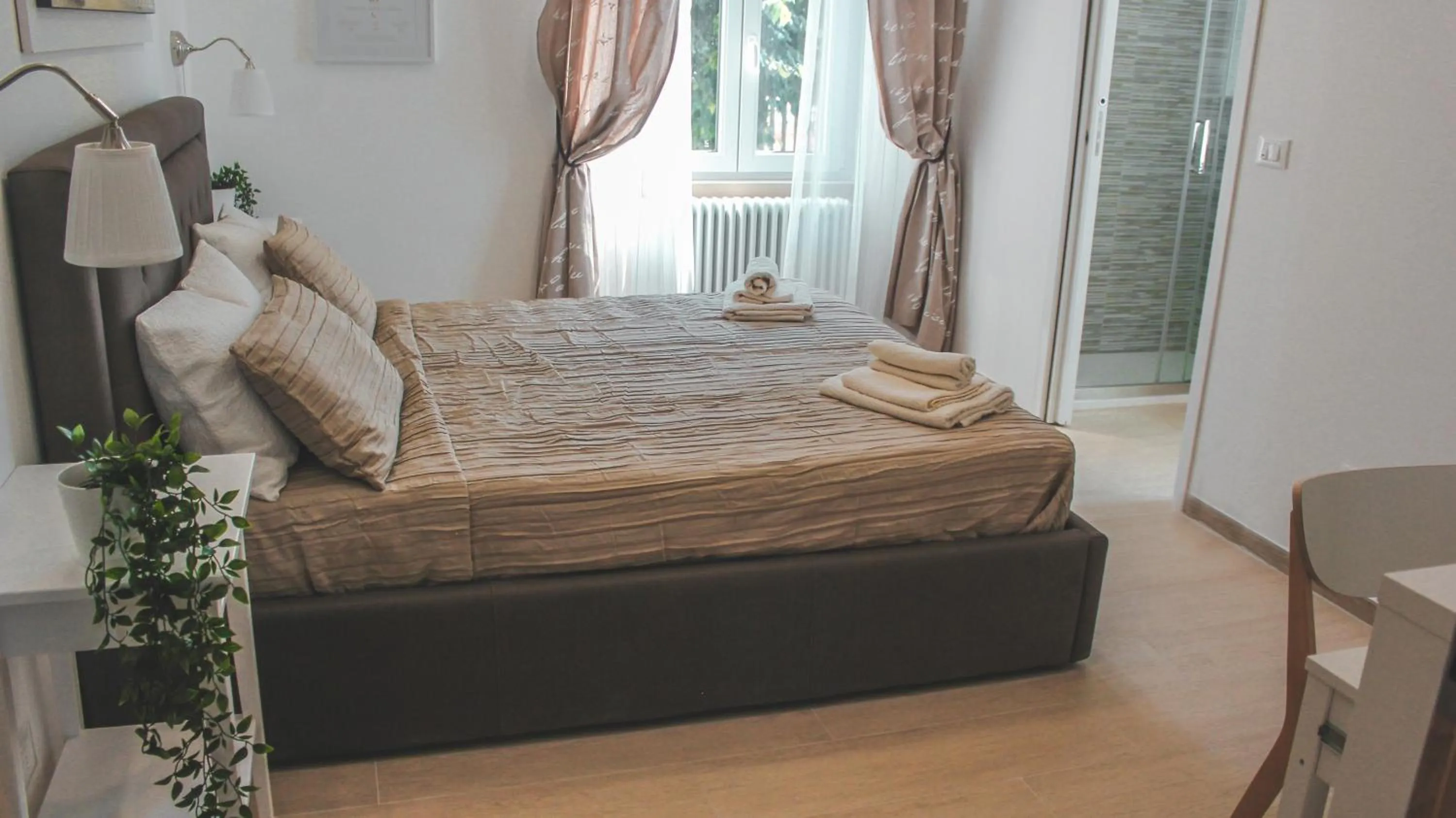 Bed in B&B Bologna Station